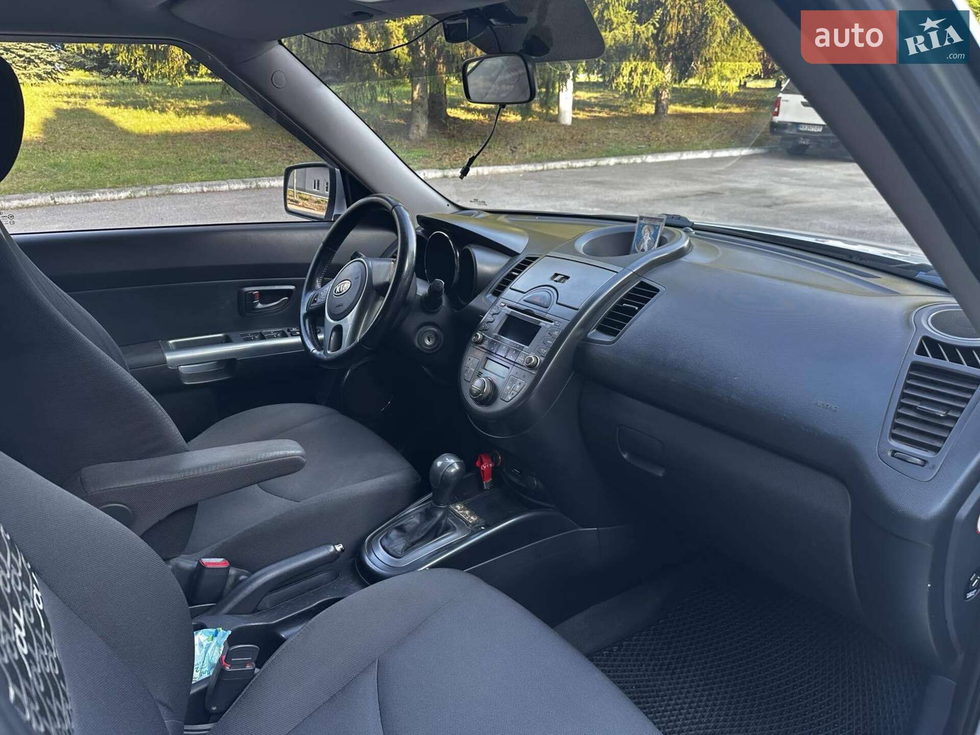 Kia Soul 2010 VIN Y6DJT811BB7719199 фото оголошення 17 з 30