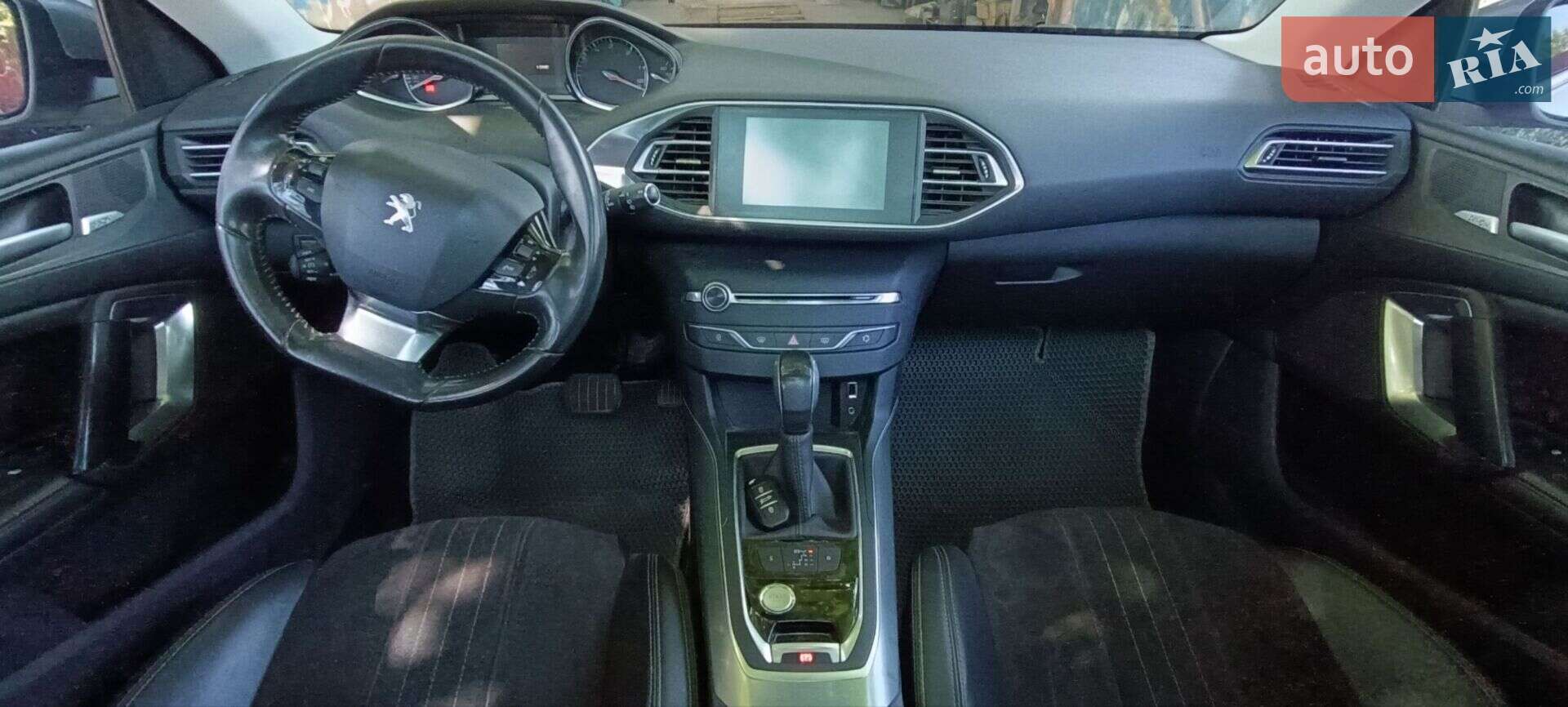 Peugeot 308 2015 VIN VF3LJAHXWFS111935 фото оголошення 5 з 19