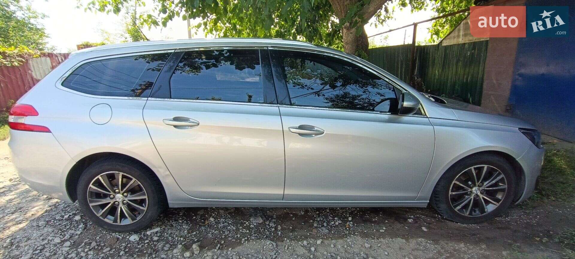 Peugeot 308 2015 VIN VF3LJAHXWFS111935 фото оголошення 10 з 19