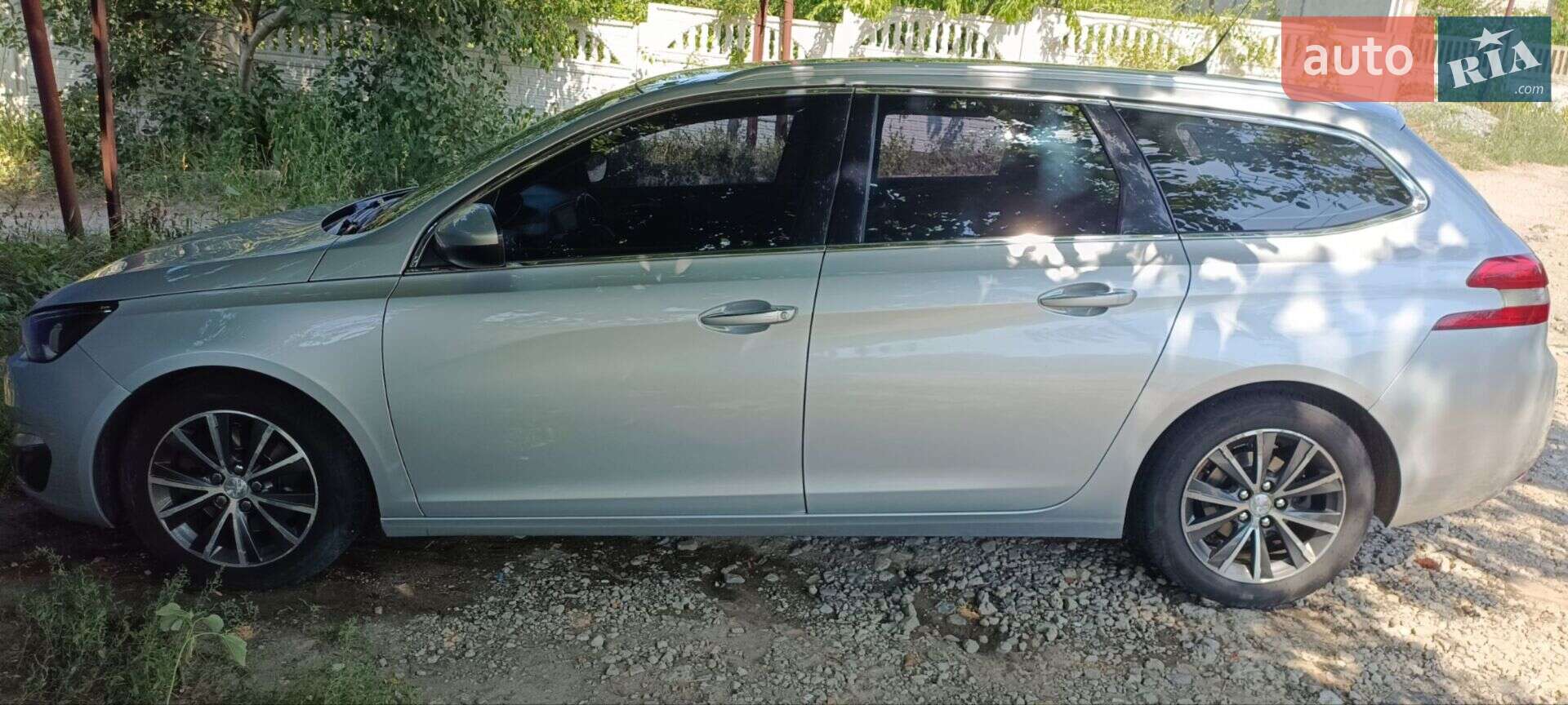 Peugeot 308 2015 VIN VF3LJAHXWFS111935 фото оголошення 12 з 19