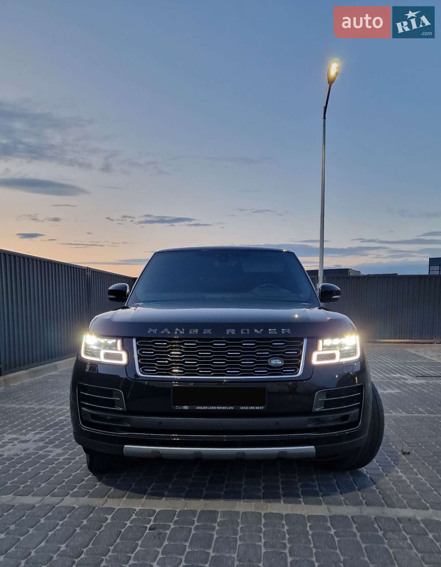 Land Rover Range Rover 2020 VIN SALGA2BE6MA418023 фото оголошення 8 з 38