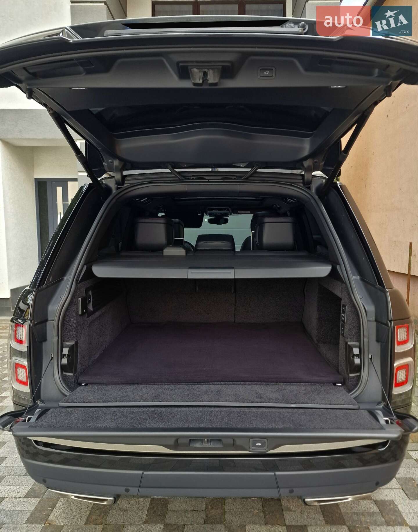 Land Rover Range Rover 2020 VIN SALGA2BE6MA418023 фото оголошення 21 з 38