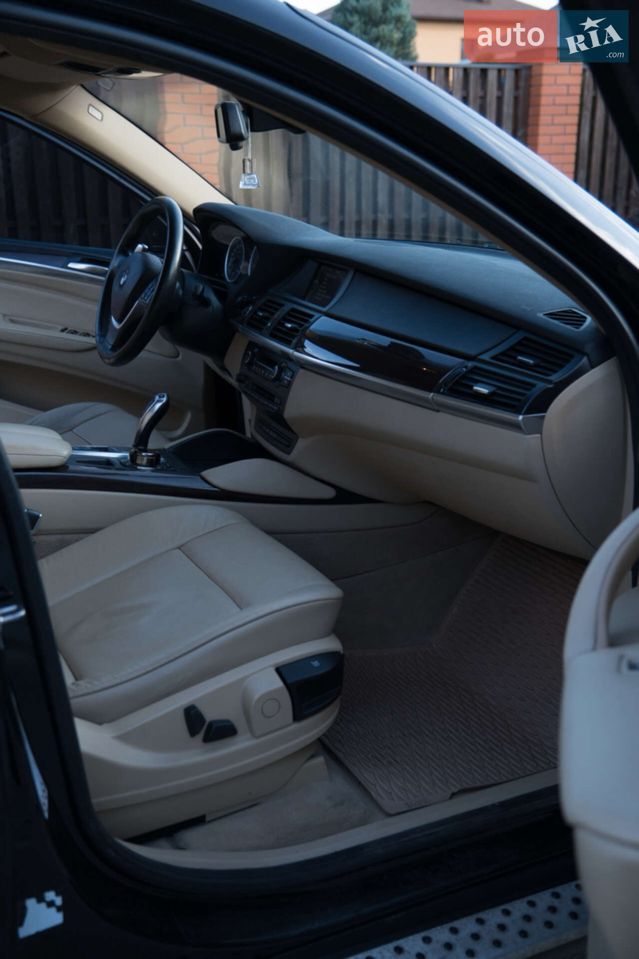 BMW X6 2010 VIN WBAFG21080LN95448 фото оголошення 9 з 11