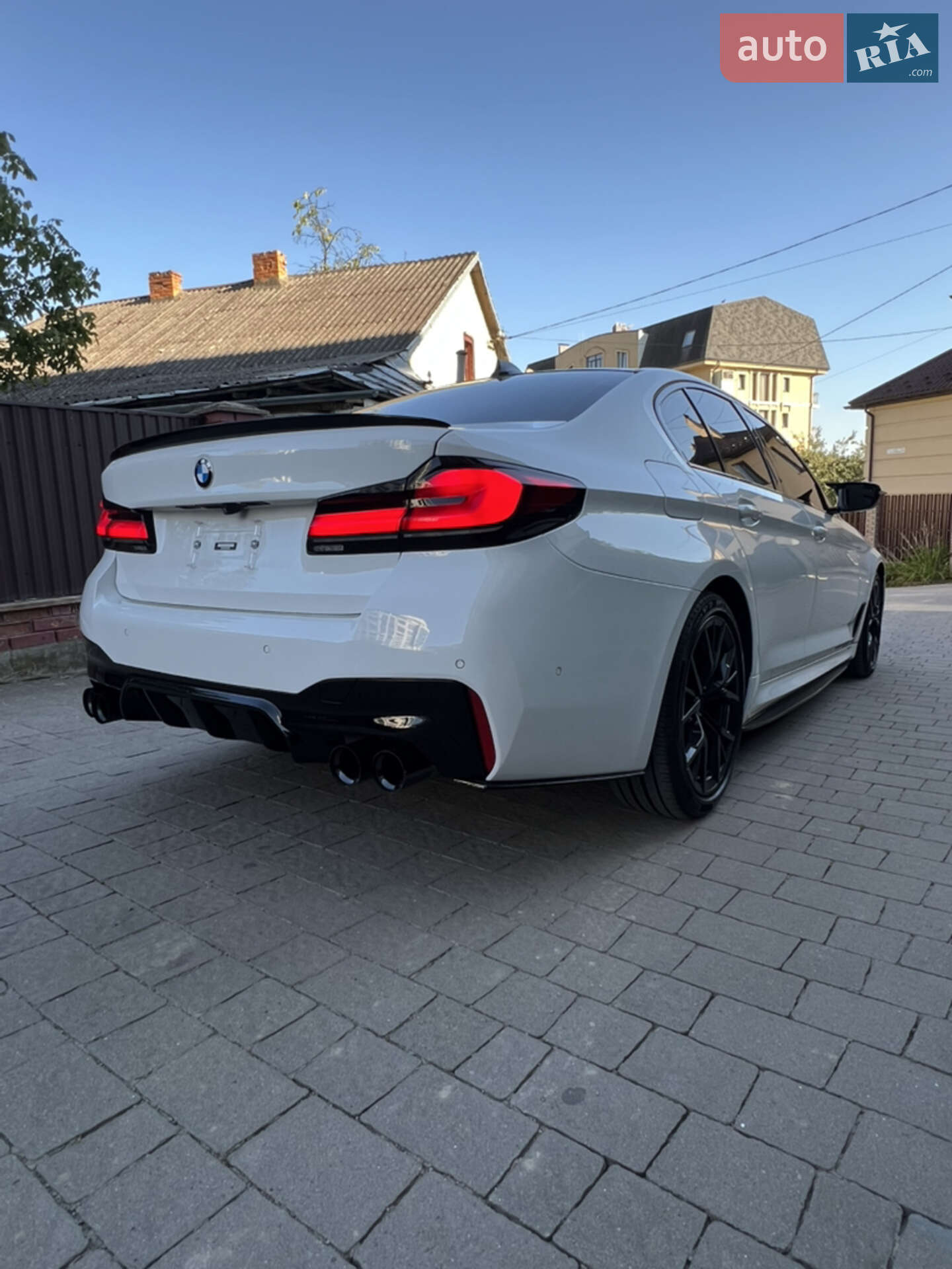 BMW 5 Series 2022 VIN WBA73BJ00NCJ89882 фото оголошення 12 з 70
