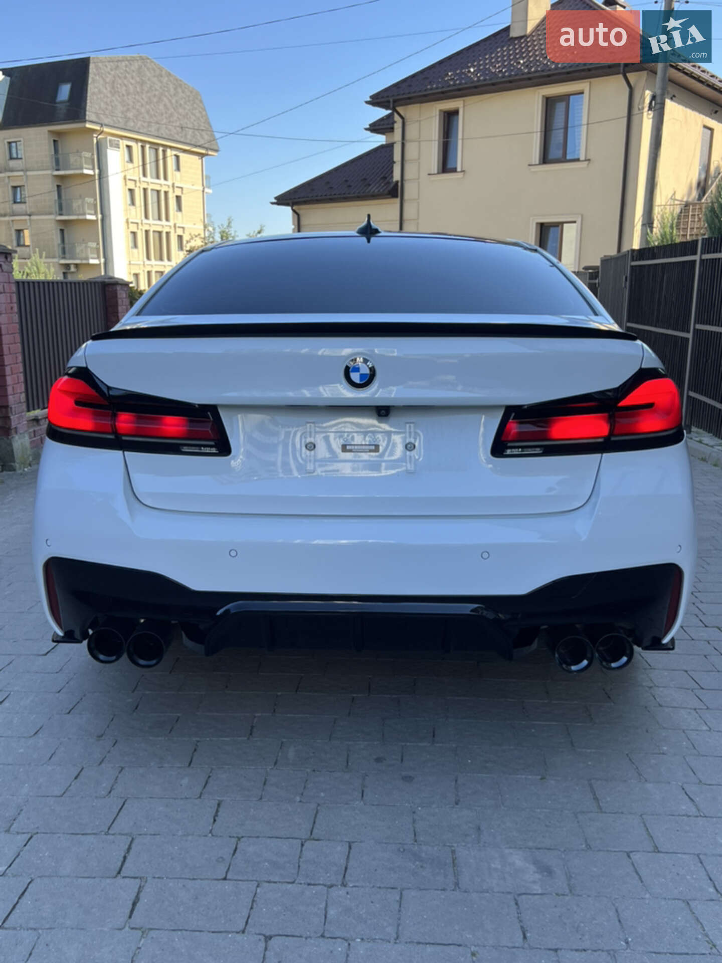 BMW 5 Series 2022 VIN WBA73BJ00NCJ89882 фото оголошення 15 з 70