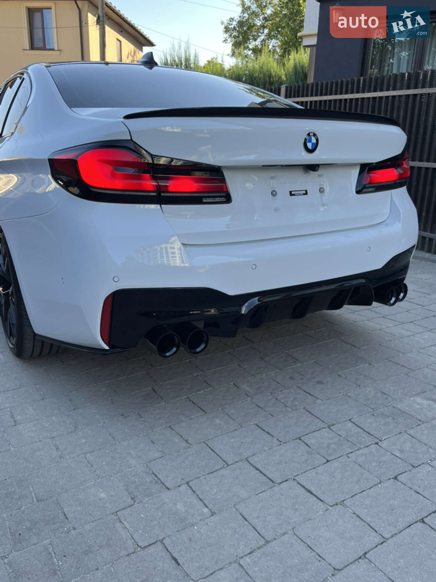 BMW 5 Series 2022 VIN WBA73BJ00NCJ89882 фото оголошення 16 з 70