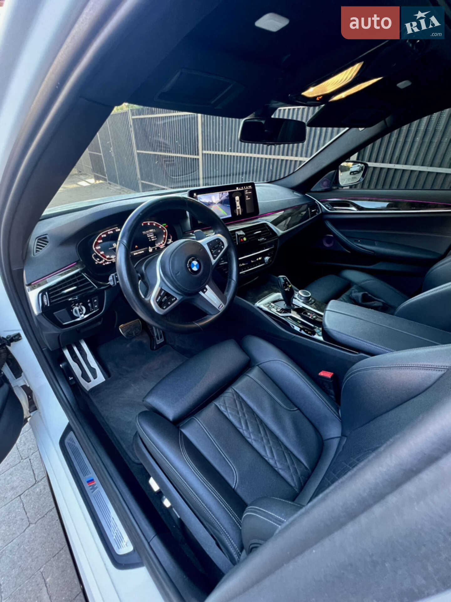BMW 5 Series 2022 VIN WBA73BJ00NCJ89882 фото оголошення 50 з 70