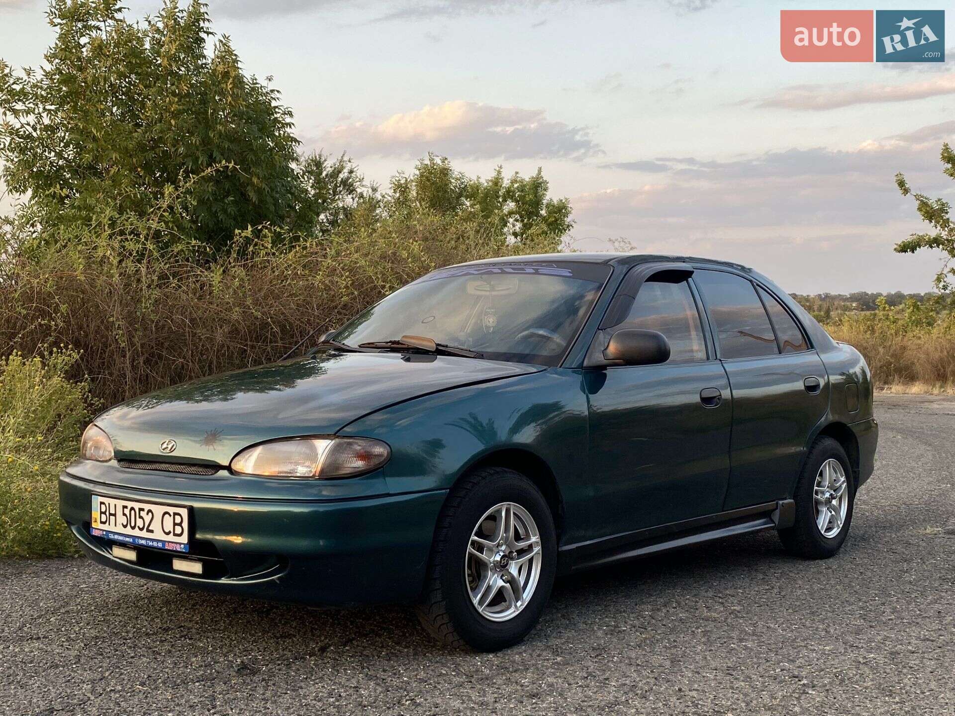 Hyundai Accent 1996 VIN KMHVA21LPTU093504 фото оголошення 4 з 6