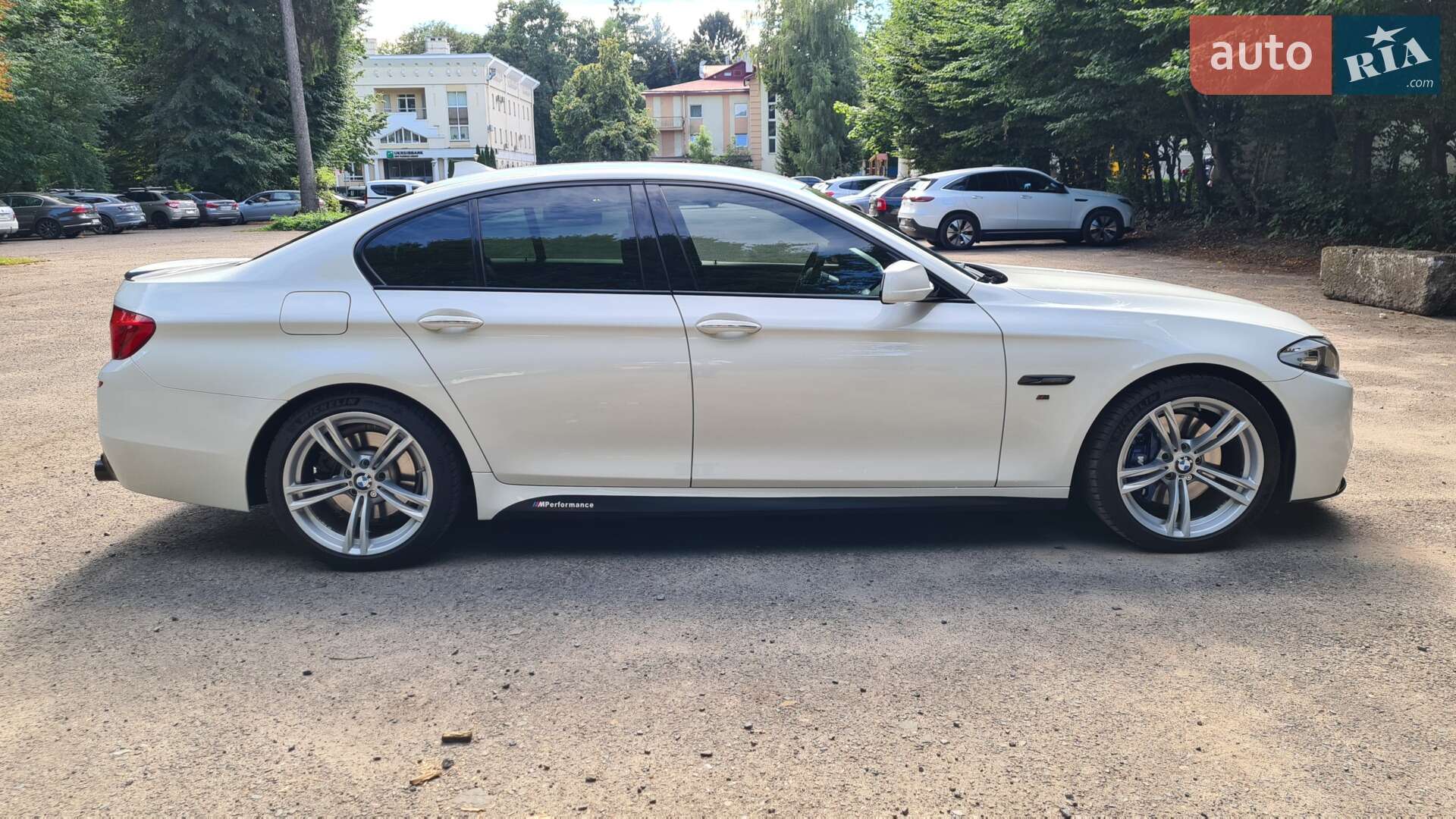 BMW 5 Series 2011 VIN WBAFR11070C858940 фото оголошення 19 з 44
