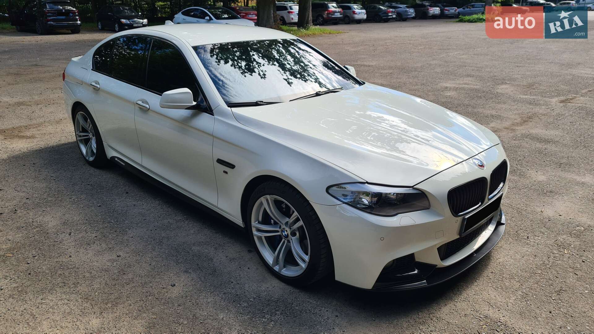 BMW 5 Series 2011 VIN WBAFR11070C858940 фото оголошення 18 з 44