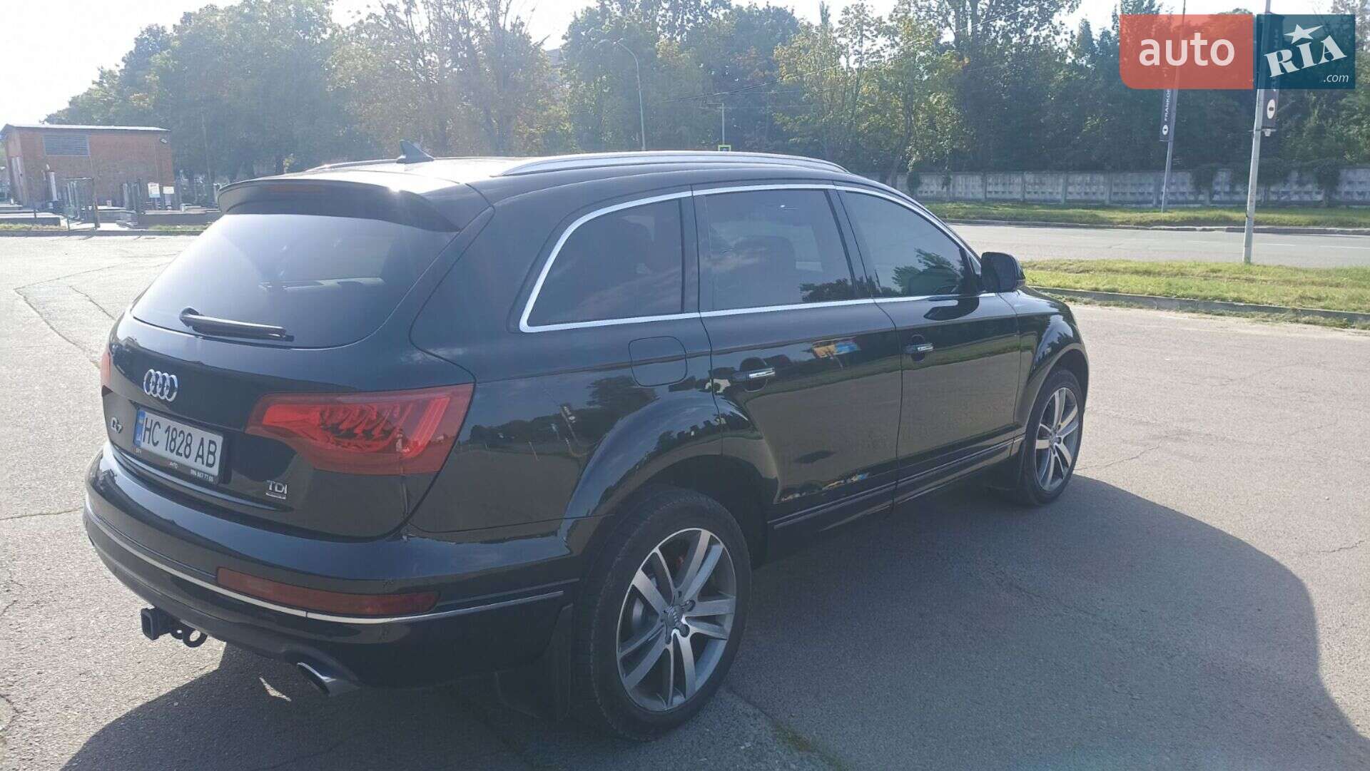 Audi Q7 2012 VIN WA1LMAFE3CD009616 фото оголошення 27 з 41