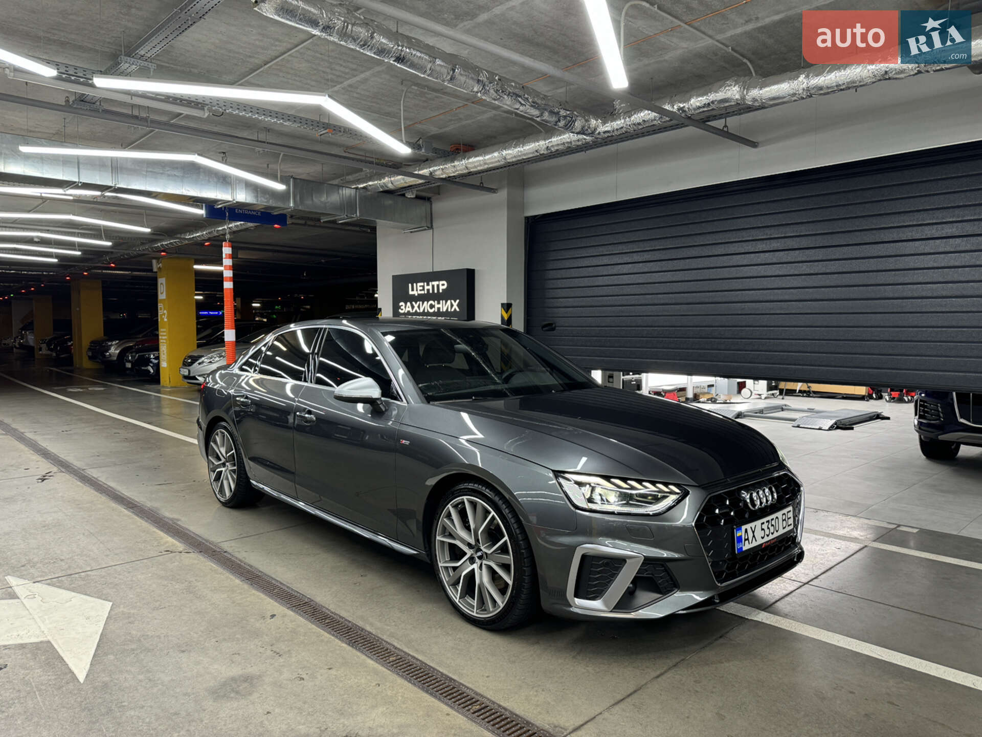 Audi A4 2023 VIN WAUZZZF40PN019380 фото оголошення 2 з 117