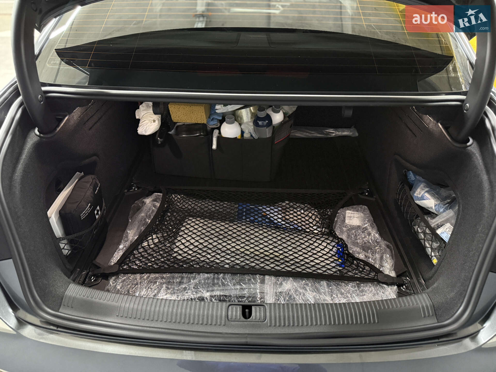 Audi A4 2023 VIN WAUZZZF40PN019380 фото оголошення 42 з 117