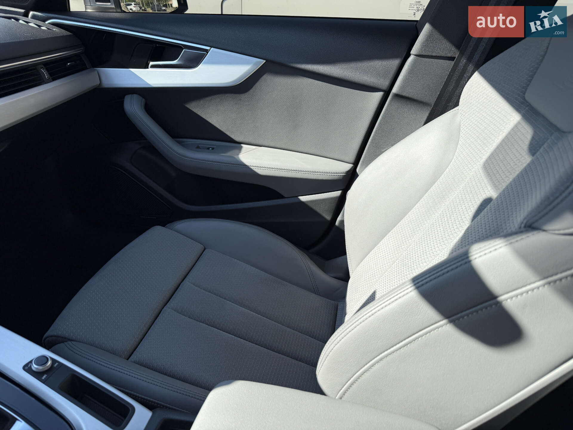 Audi A4 2023 VIN WAUZZZF40PN019380 фото оголошення 94 з 116