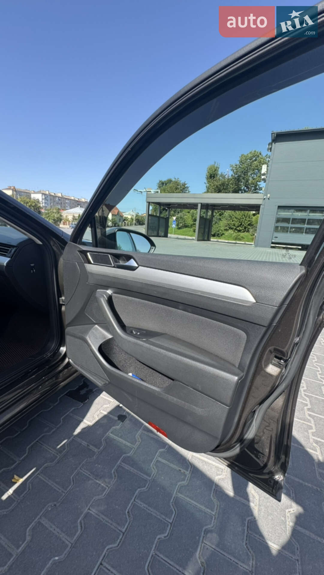 Volkswagen Passat 2016 VIN WVWZZZ3CZGE230109 фото оголошення 8 з 32