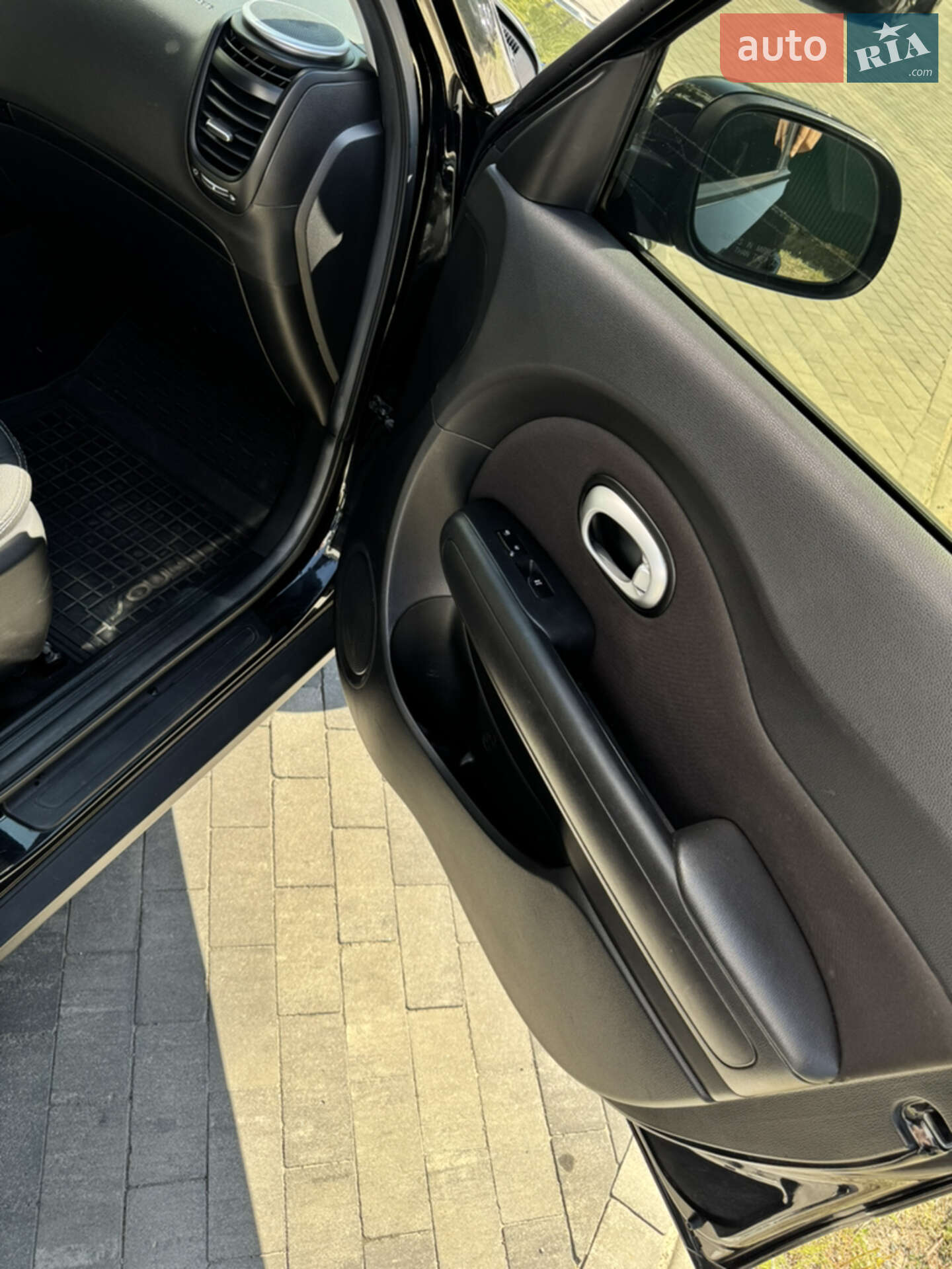 Kia Soul 2015 VIN KNDJP3A5XG7283102 фото оголошення 3 з 7