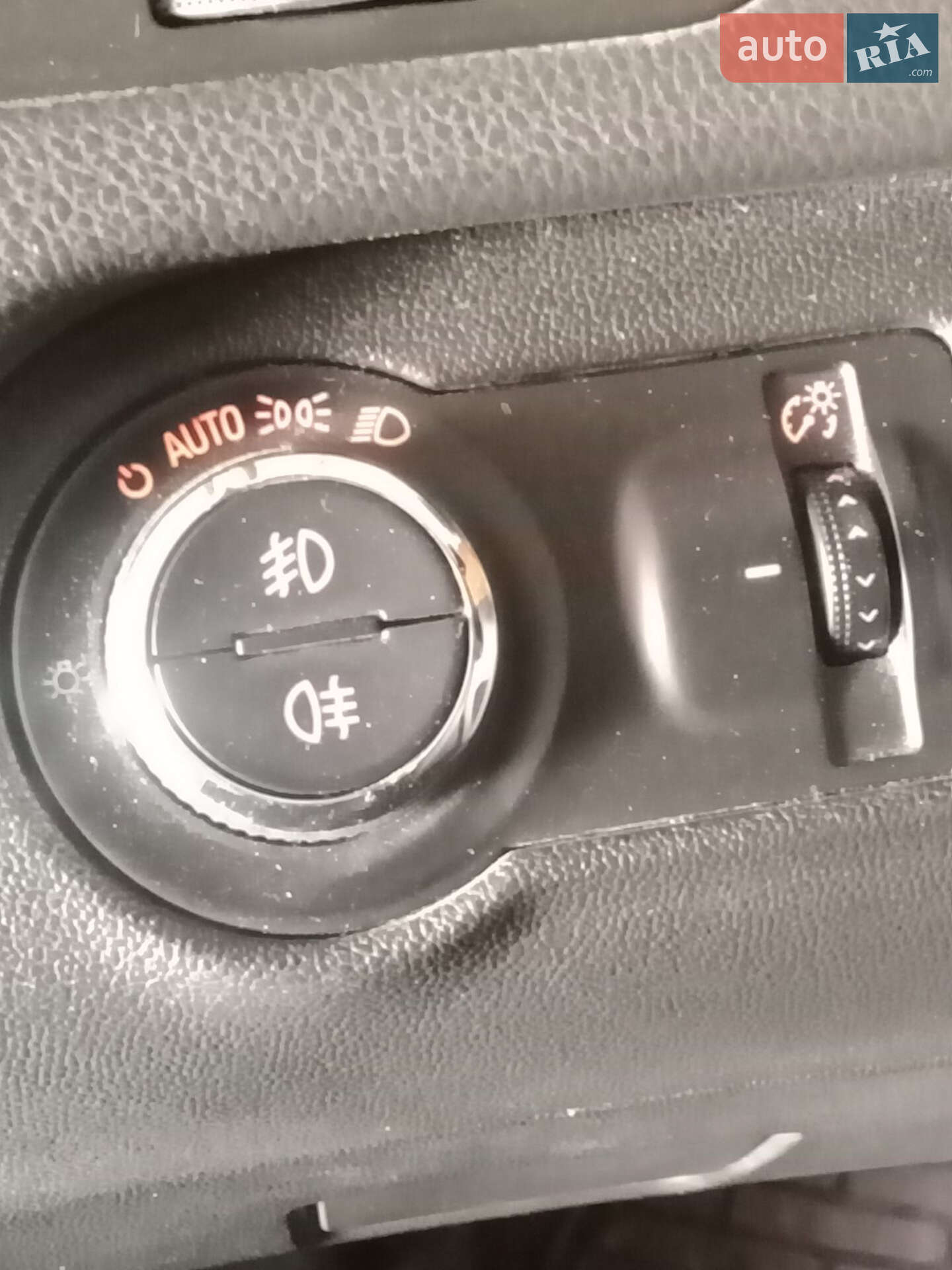 Opel Insignia 2010 VIN W0LGT8EM4B1046913 фото оголошення 10 з 20