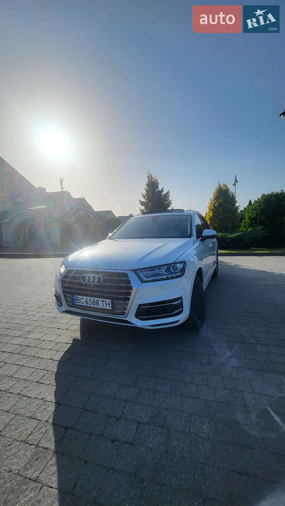 Audi Q7 2017 VIN WA1LHAF77JD021061 фото оголошення 6 з 17