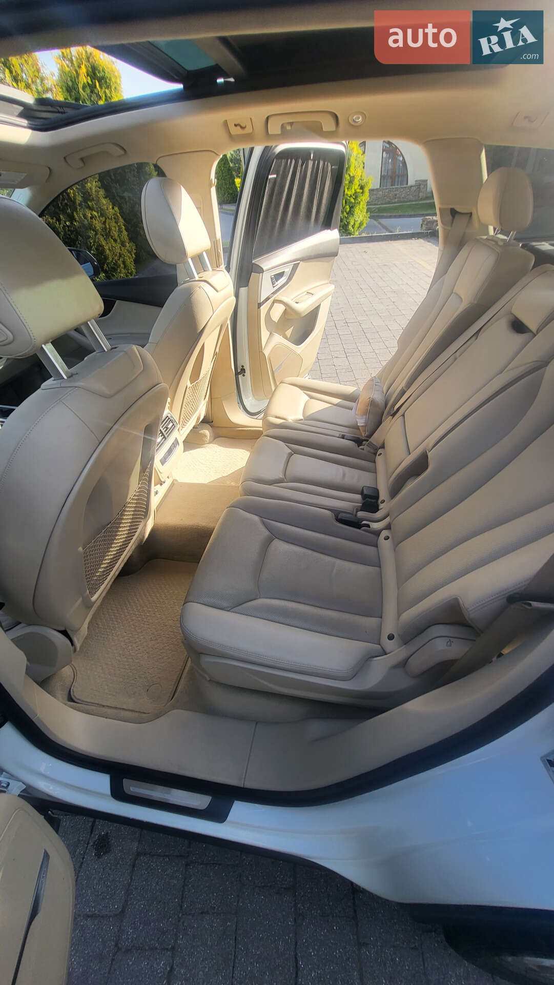 Audi Q7 2017 VIN WA1LHAF77JD021061 фото оголошення 13 з 17