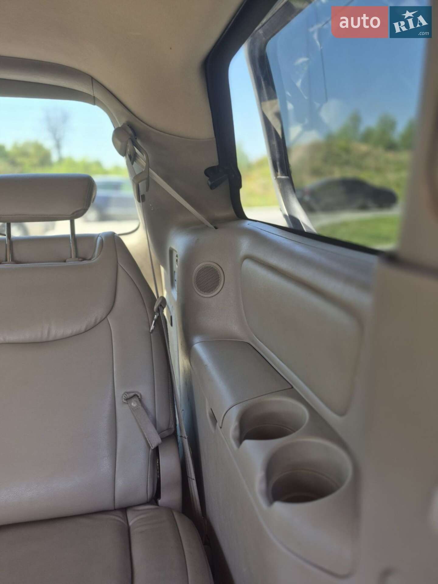 Toyota Sienna 2004 VIN 5TDZA22C24S164814 фото оголошення 2 з 14