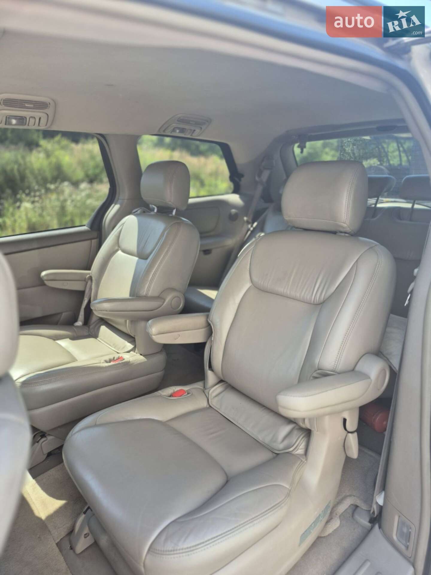 Toyota Sienna 2004 VIN 5TDZA22C24S164814 фото оголошення 4 з 14