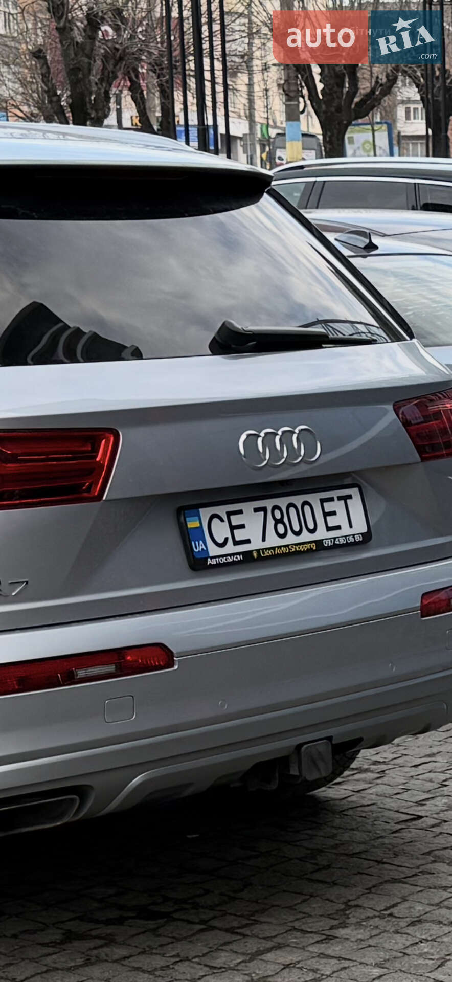 Audi Q7 2018 VIN WA1VAAF73JD031065 фото оголошення 3 з 30