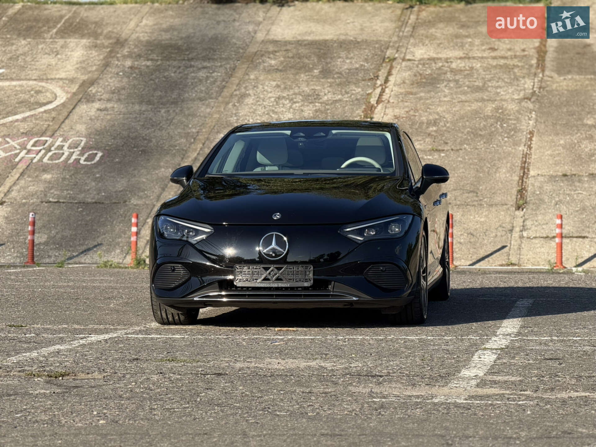 Mercedes-Benz EQE 2022 VIN W1KEG2BB3PF013964 фото оголошення 4 з 62