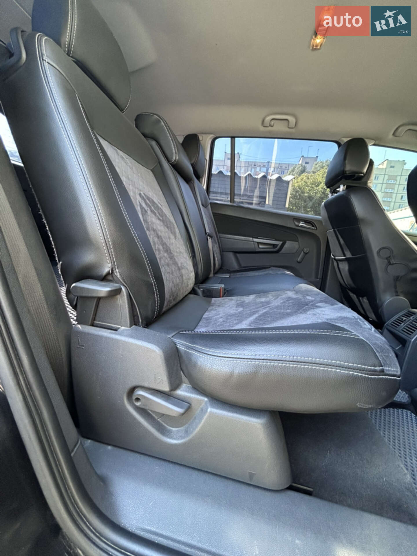 Opel Zafira 2011 VIN W0L0AHM75B2135295 фото оголошення 21 з 23
