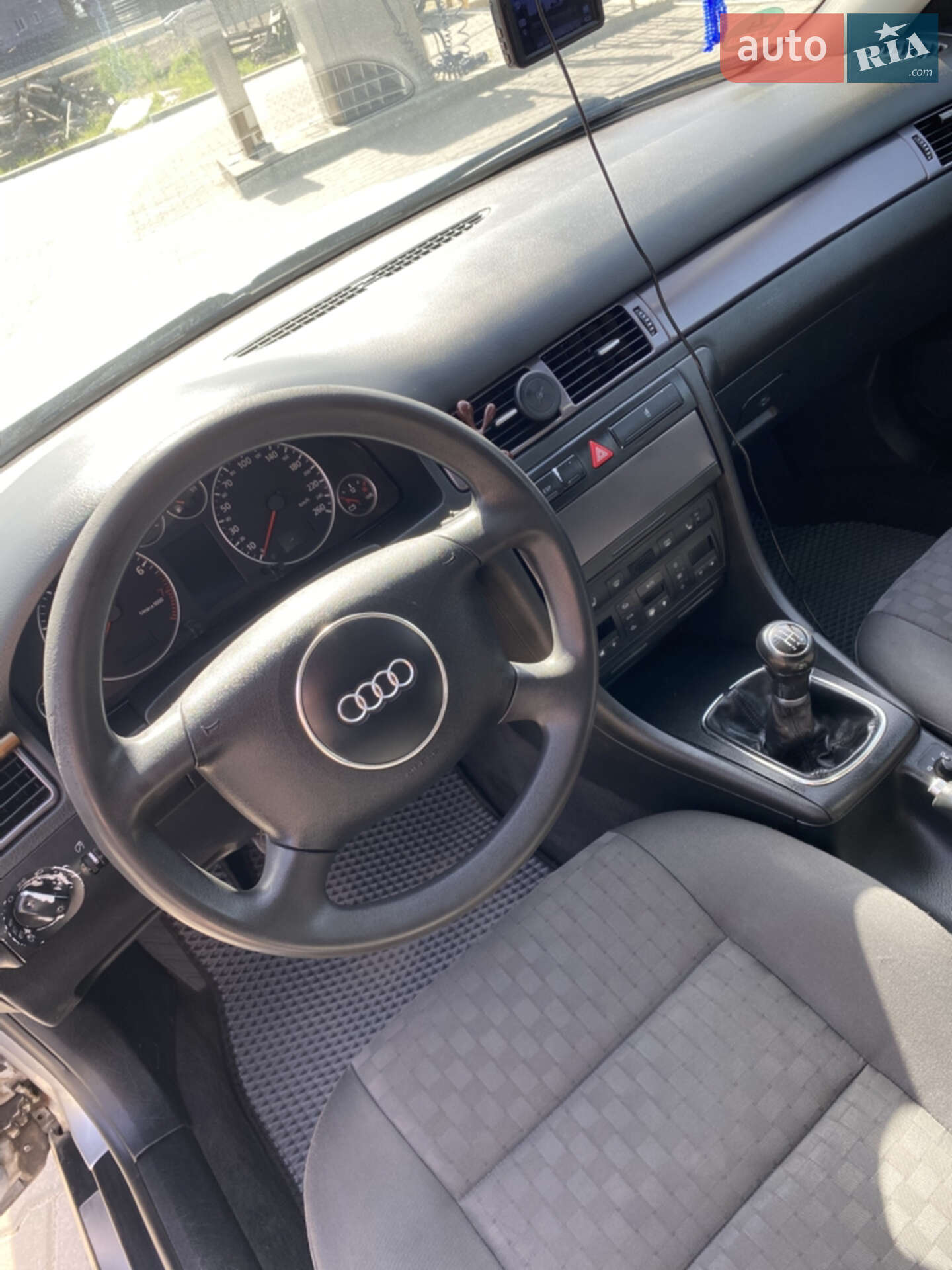 Audi A6 2003 VIN WAUZZZ4B24N033004 фото оголошення 17 з 32