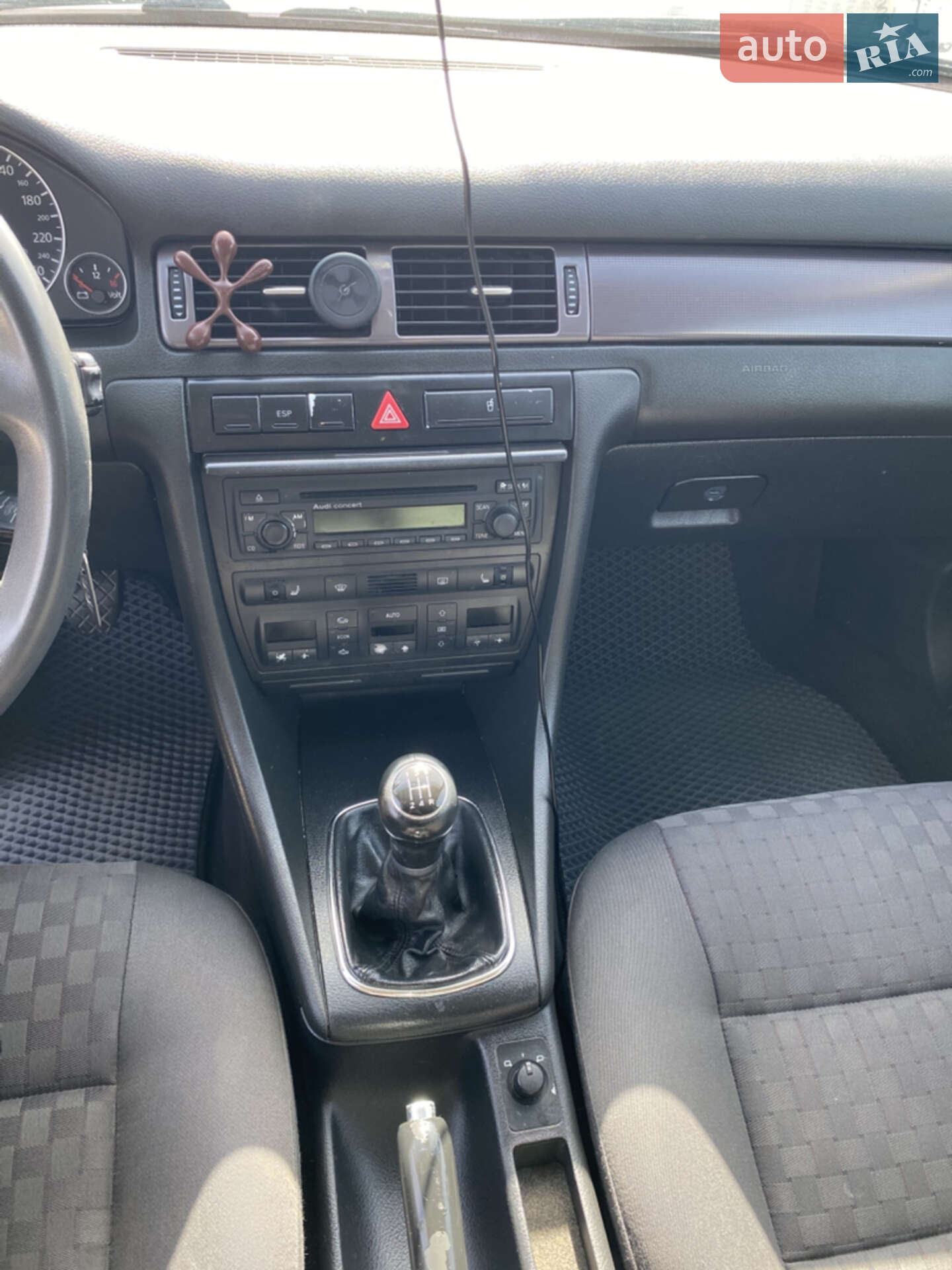Audi A6 2003 VIN WAUZZZ4B24N033004 фото оголошення 23 з 32