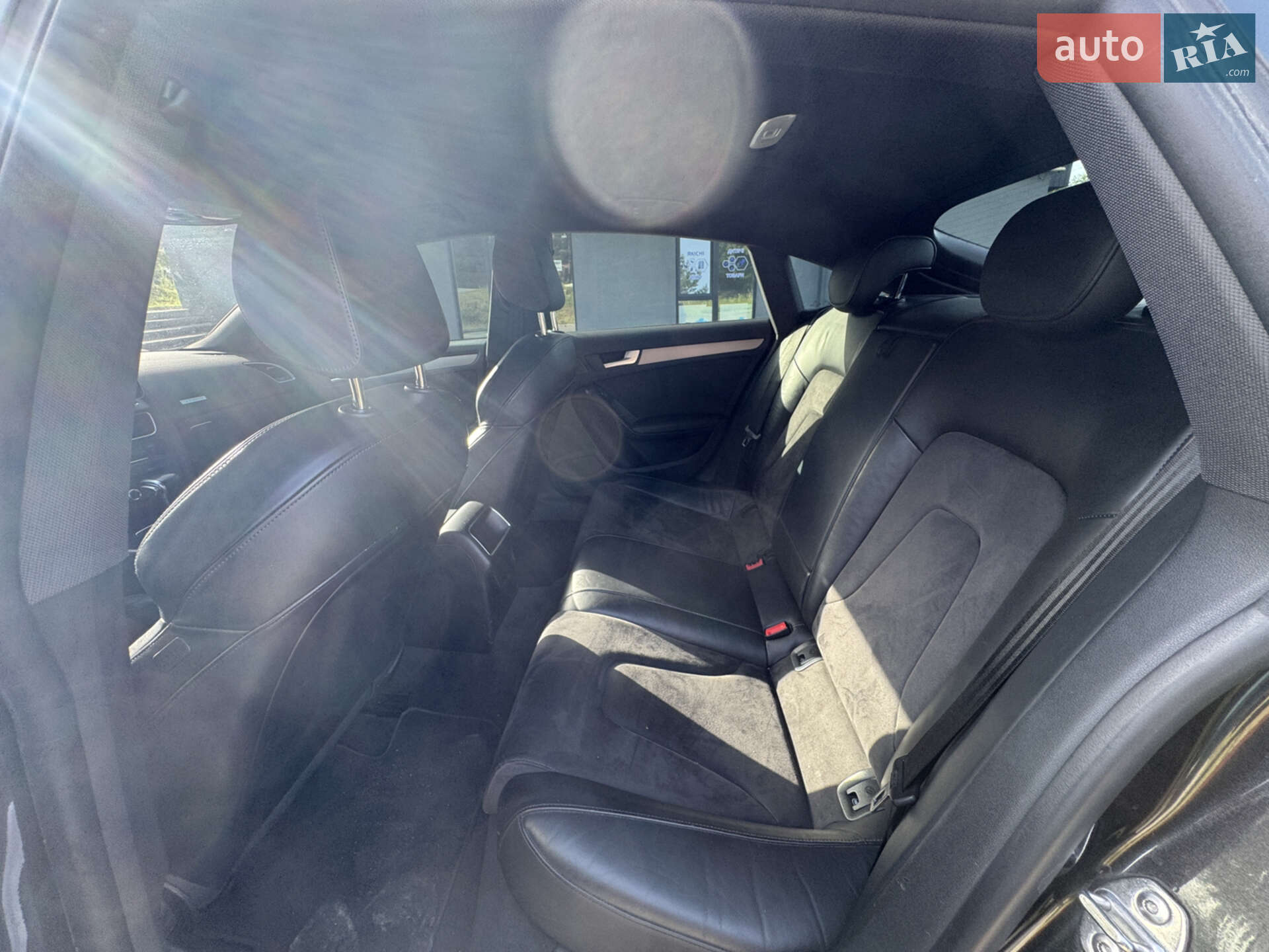 Audi A5 2014 VIN WAUZZZ8T4EA044324 фото оголошення 9 з 17