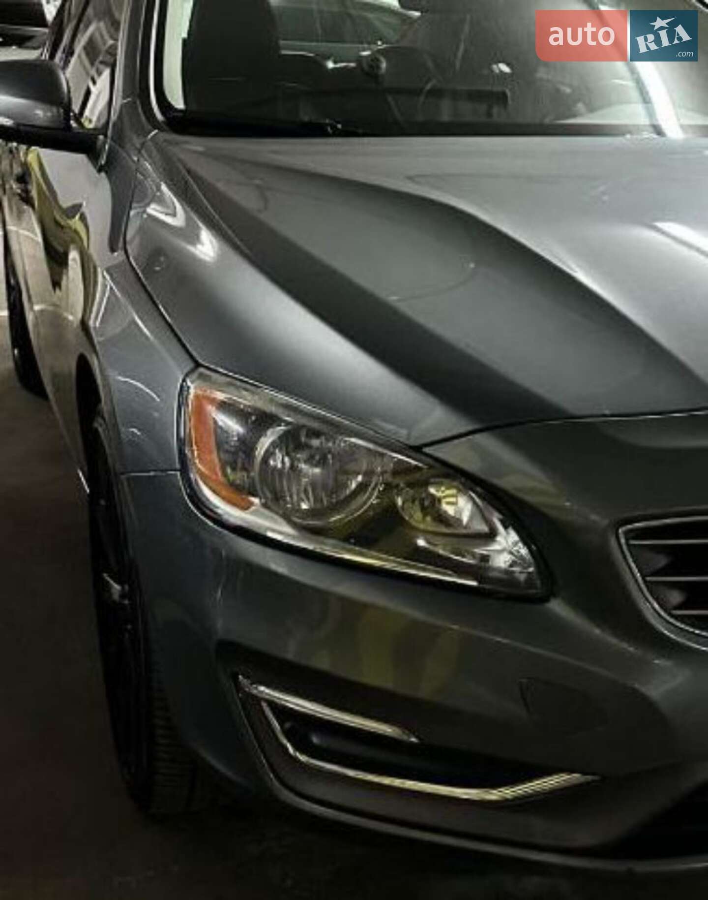 Volvo S60 2015 VIN LYV612TKXGB097513 фото оголошення 4 з 15