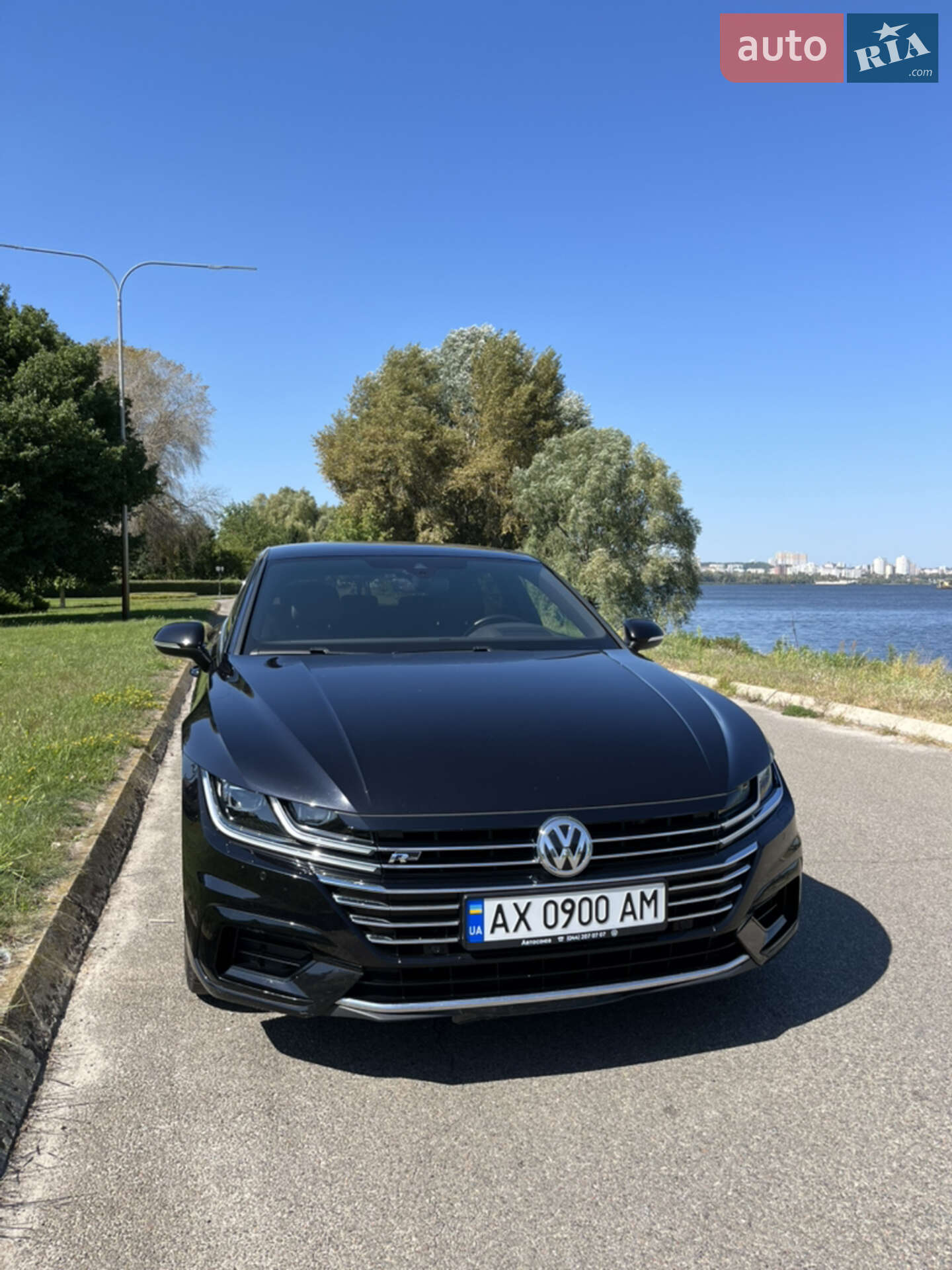Volkswagen Arteon 2017 VIN WVWZZZ3HZHE703311 фото оголошення 4 з 19