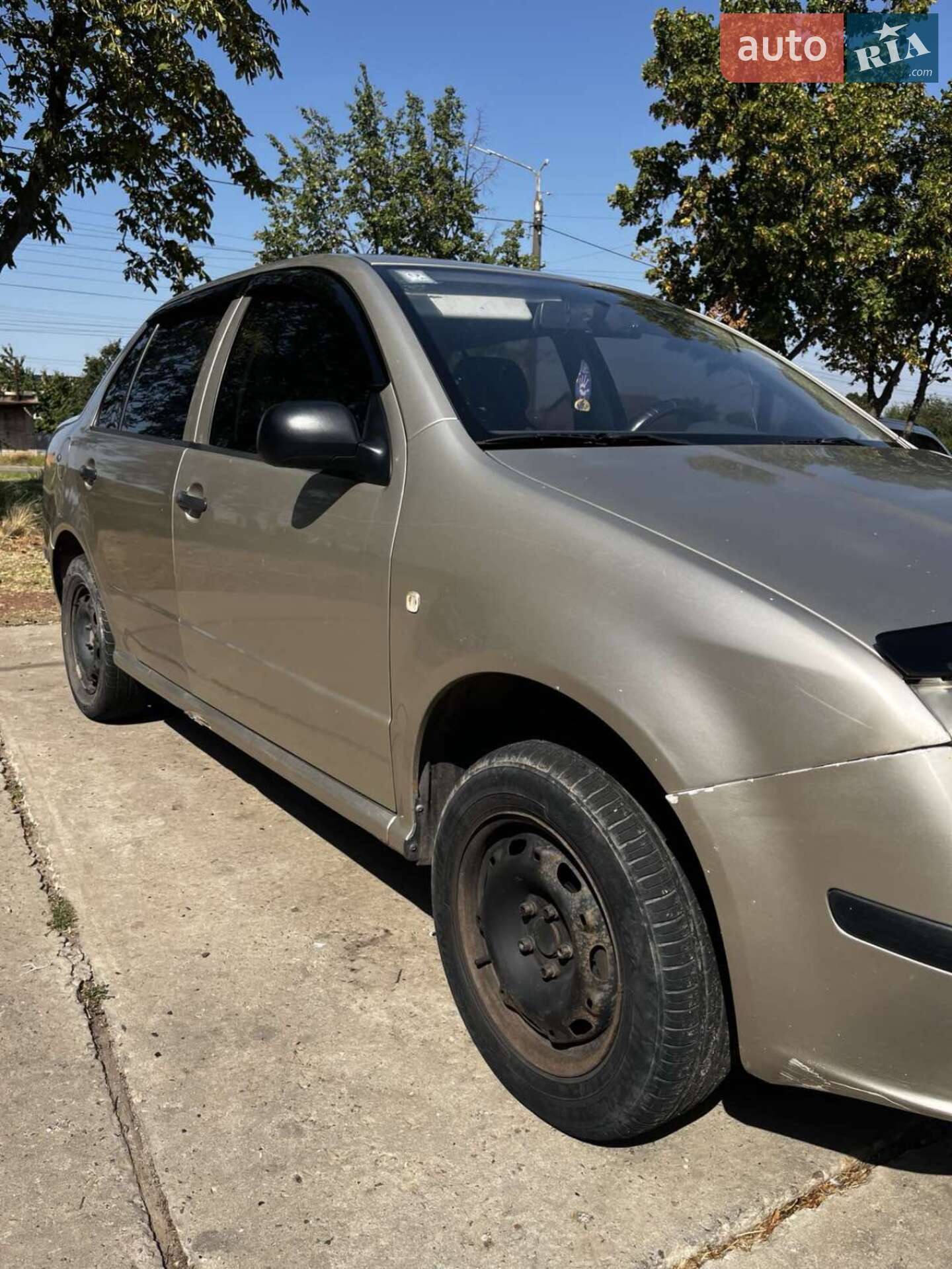 Skoda Fabia 2004 VIN TMBDC16YX5B035071 фото оголошення 4 з 6