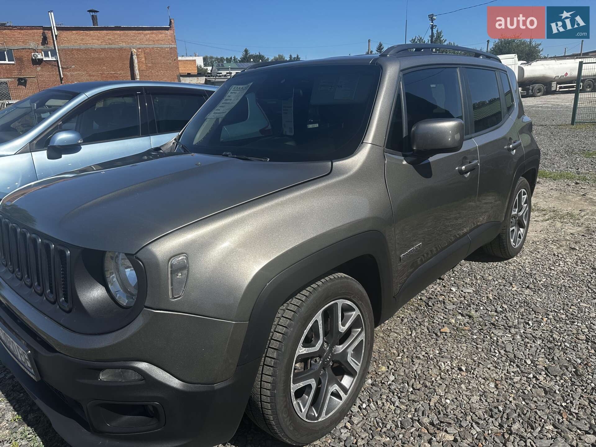 Jeep Renegade 2018 VIN ZACCJABB0JPJ30805 фото оголошення 5 з 18