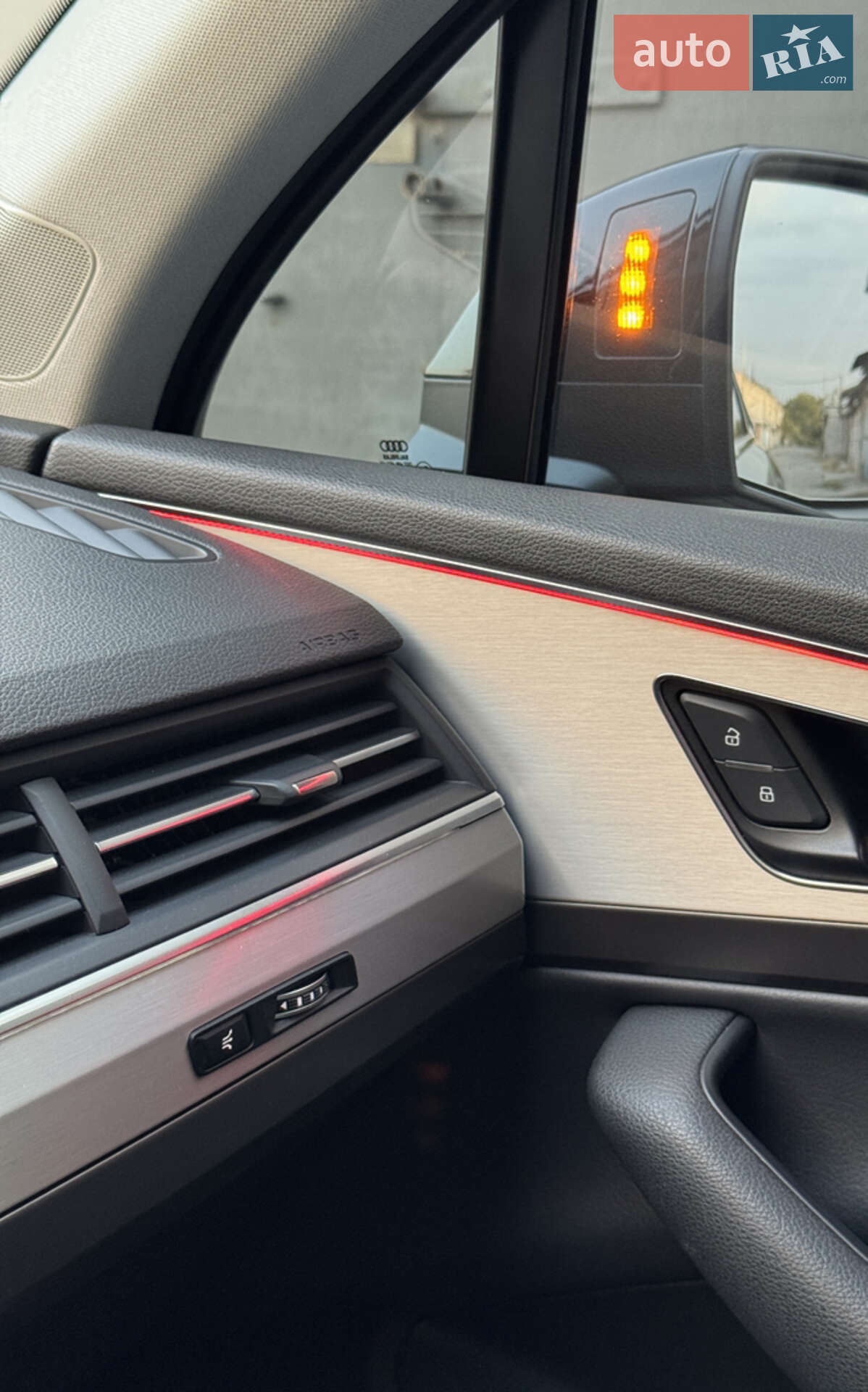 Audi Q7 2015 VIN WAUZZZ4M8GD025663 фото оголошення 15 з 52