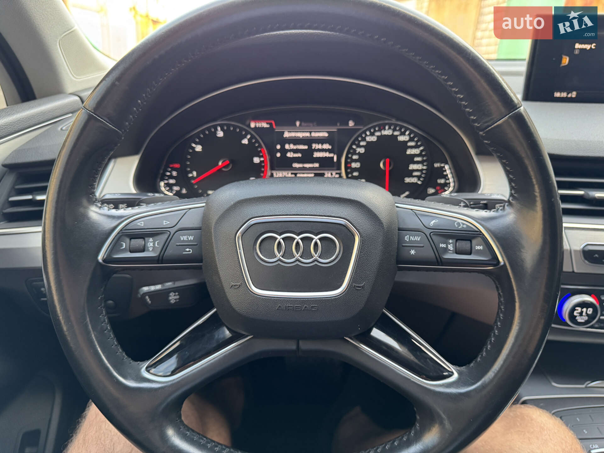 Audi Q7 2015 VIN WAUZZZ4M8GD025663 фото оголошення 28 з 52
