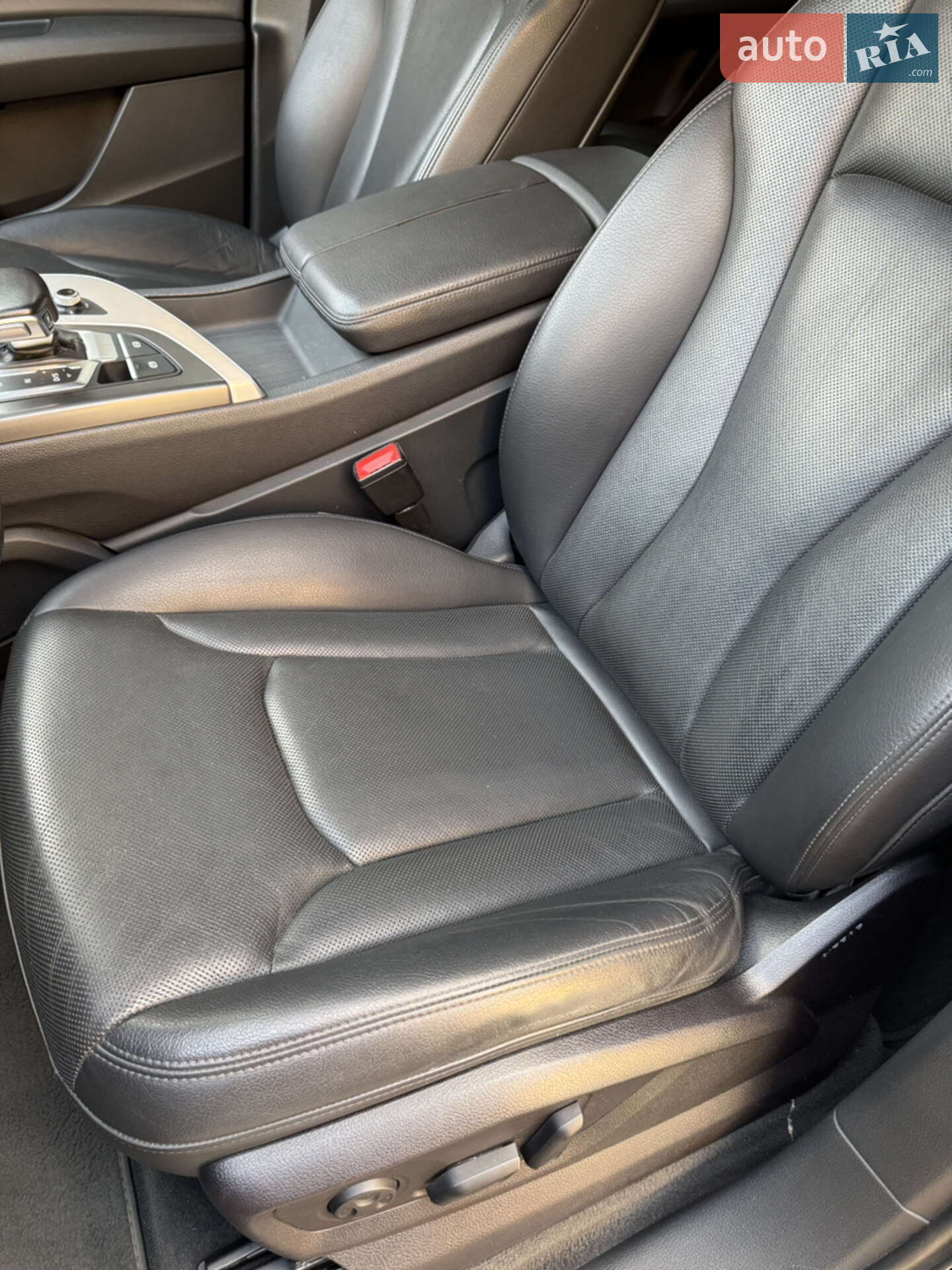 Audi Q7 2015 VIN WAUZZZ4M8GD025663 фото оголошення 33 з 52