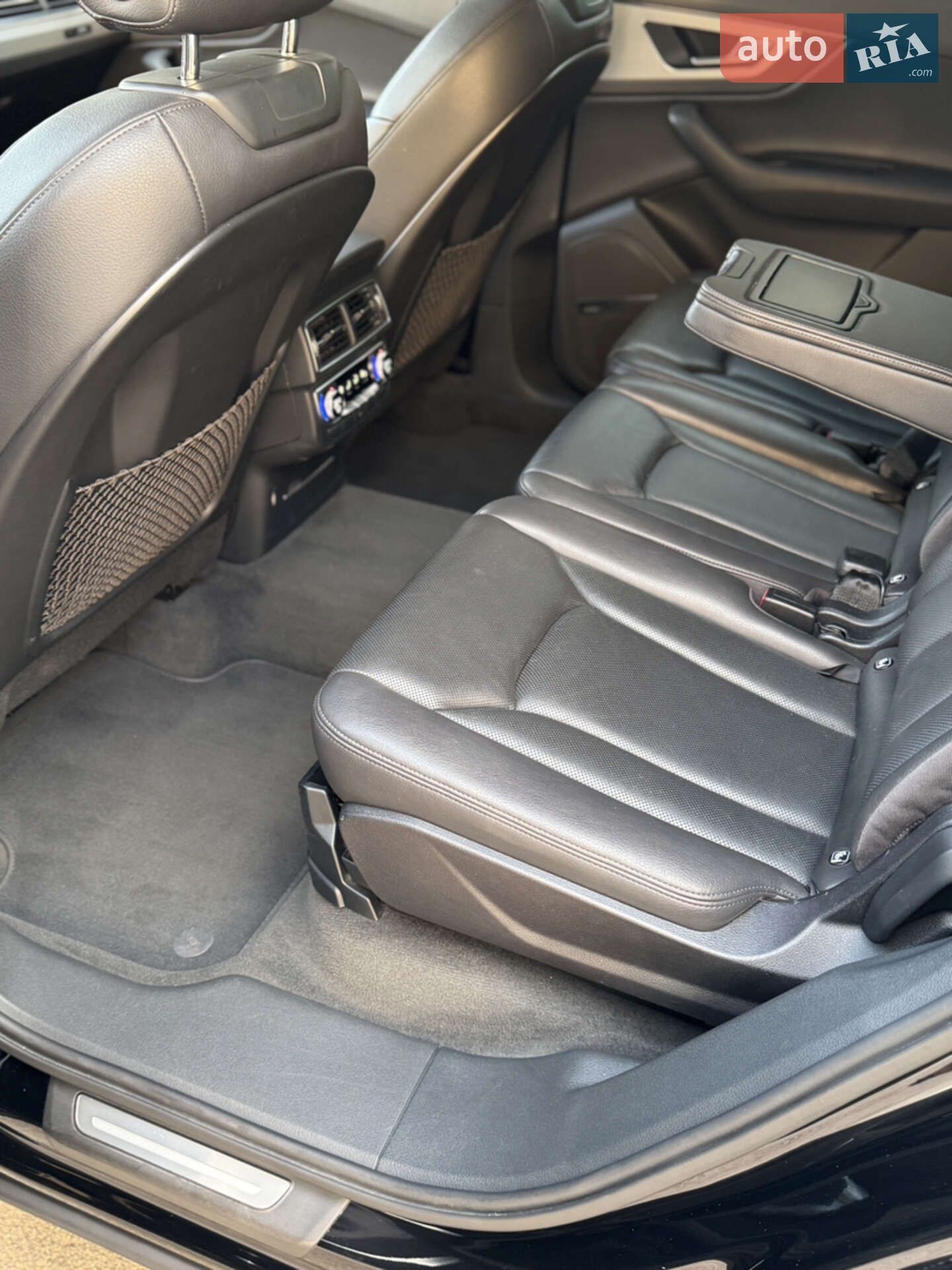 Audi Q7 2015 VIN WAUZZZ4M8GD025663 фото оголошення 39 з 52