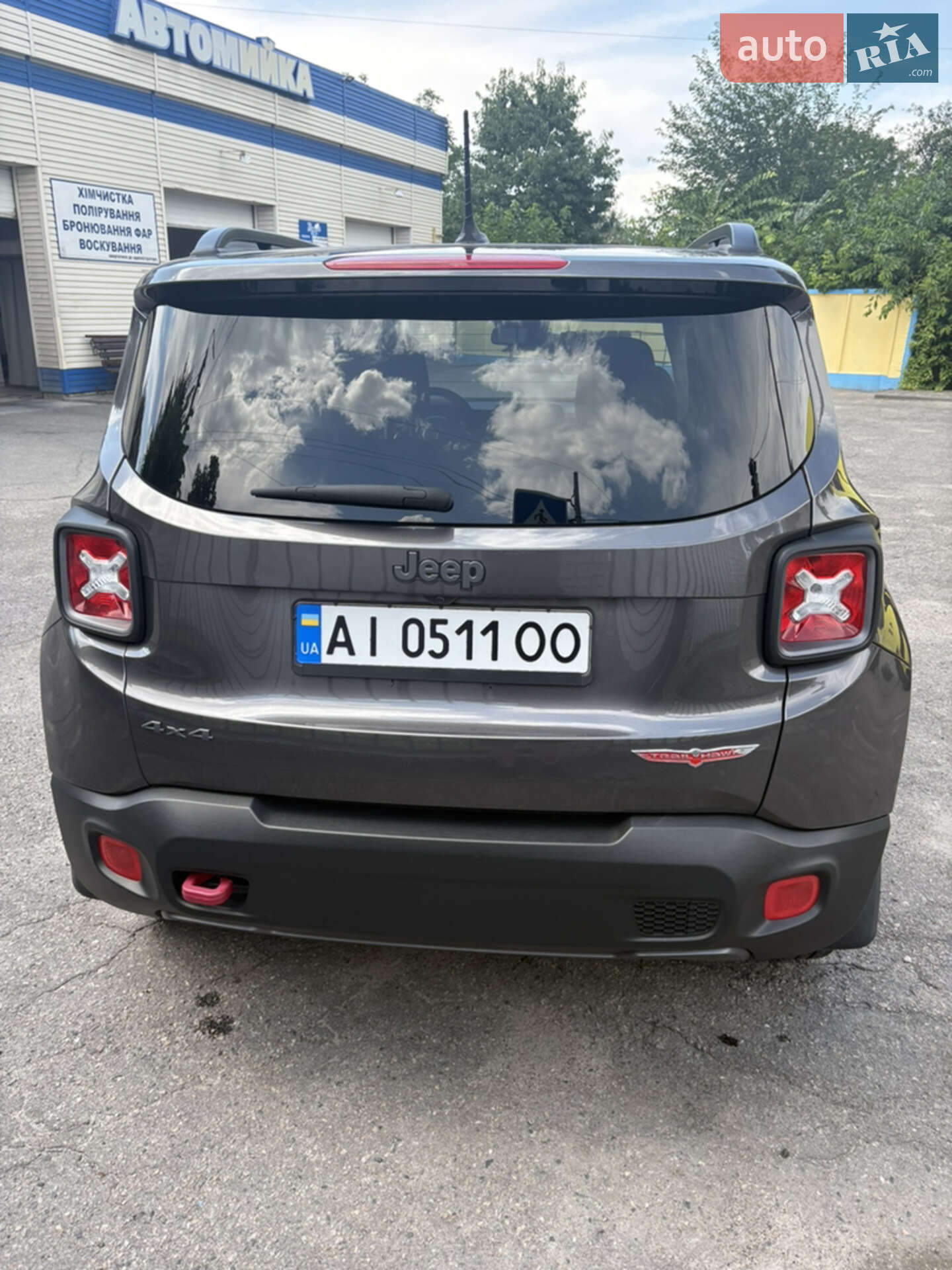 Jeep Renegade 2017 VIN ZACCJBCB3HPF05958 фото оголошення 4 з 19
