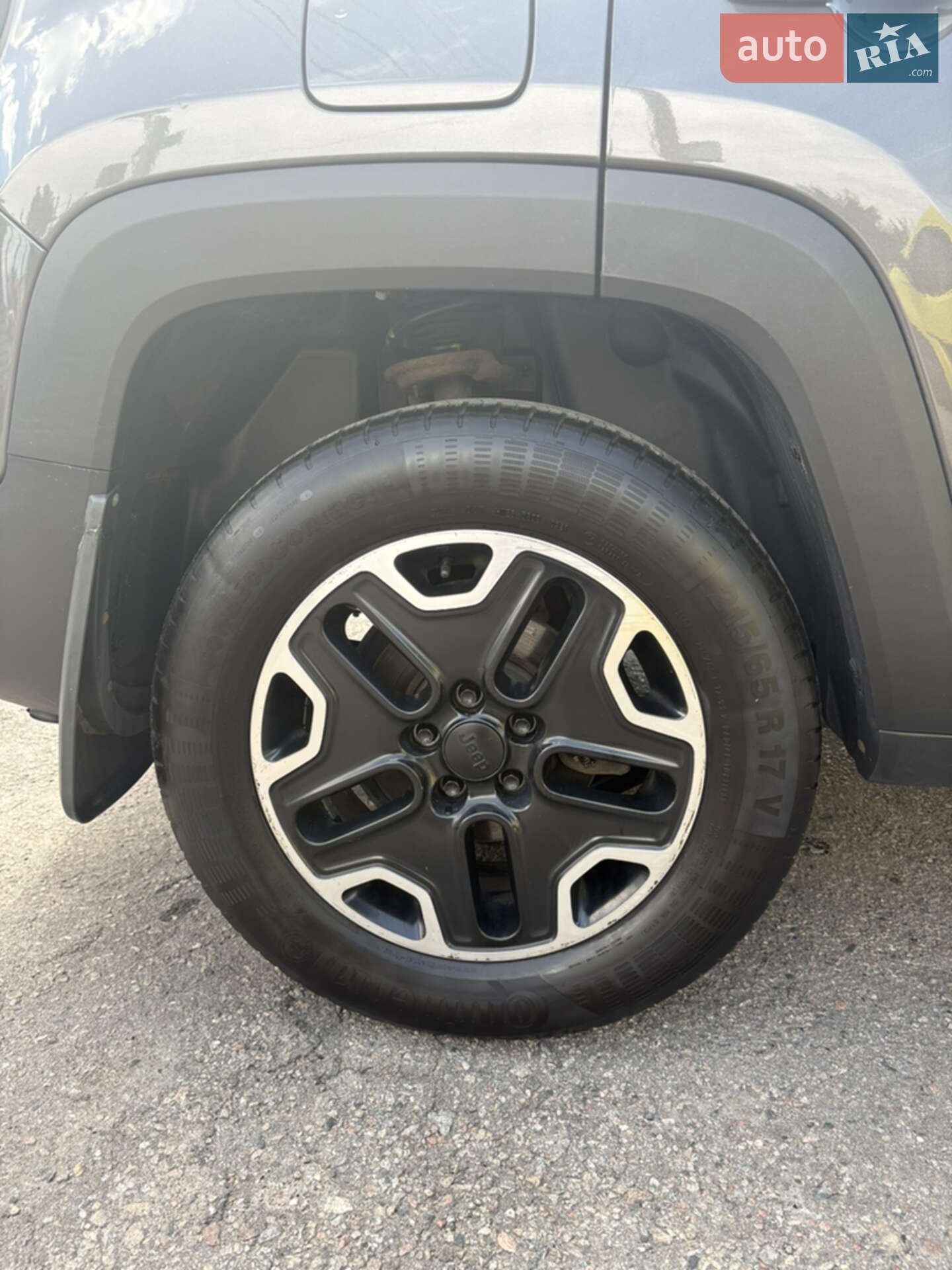 Jeep Renegade 2017 VIN ZACCJBCB3HPF05958 фото оголошення 13 з 19