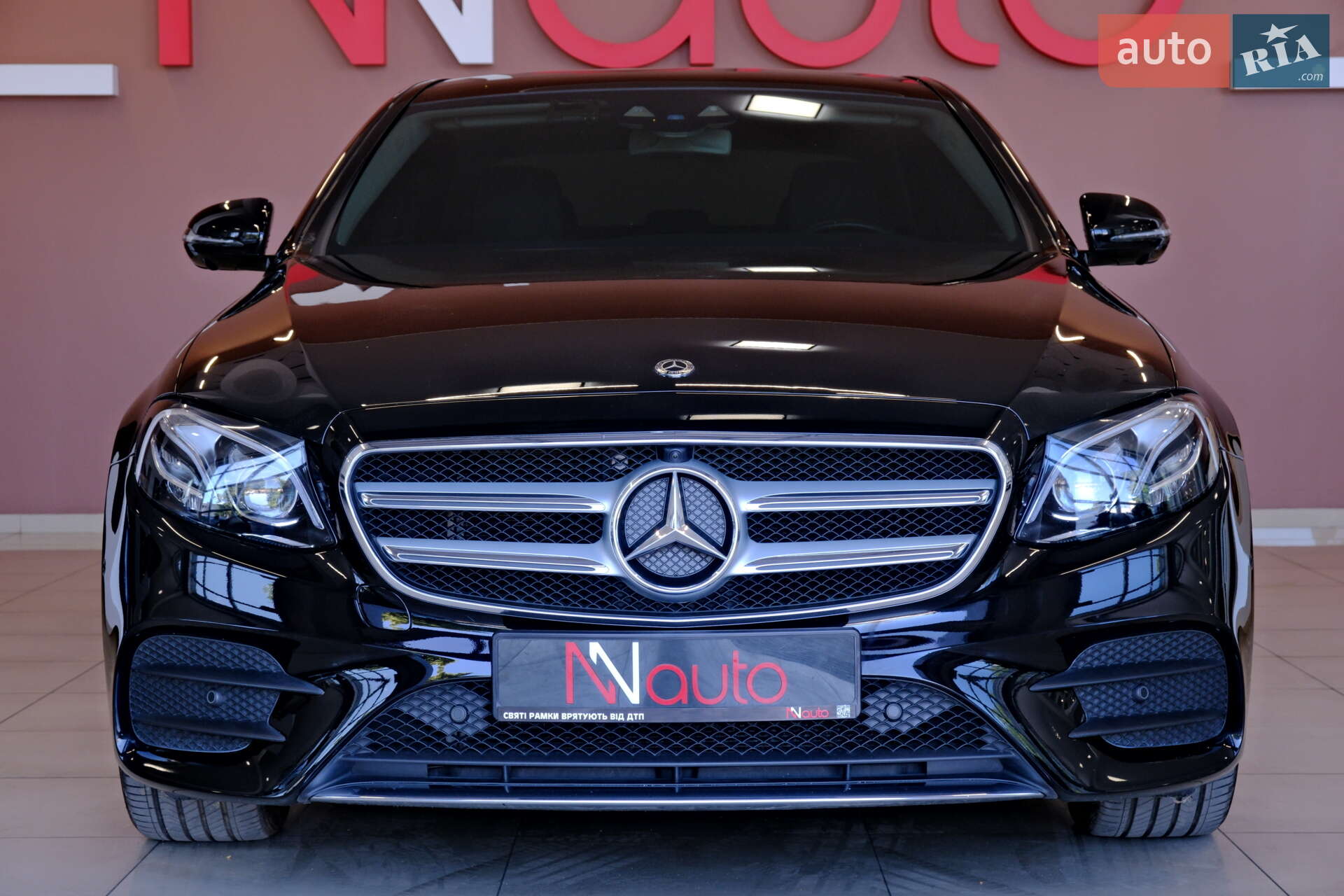 Mercedes-Benz E-Class 2017 VIN WDDZF3DB6HA256707 фото оголошення 3 з 71