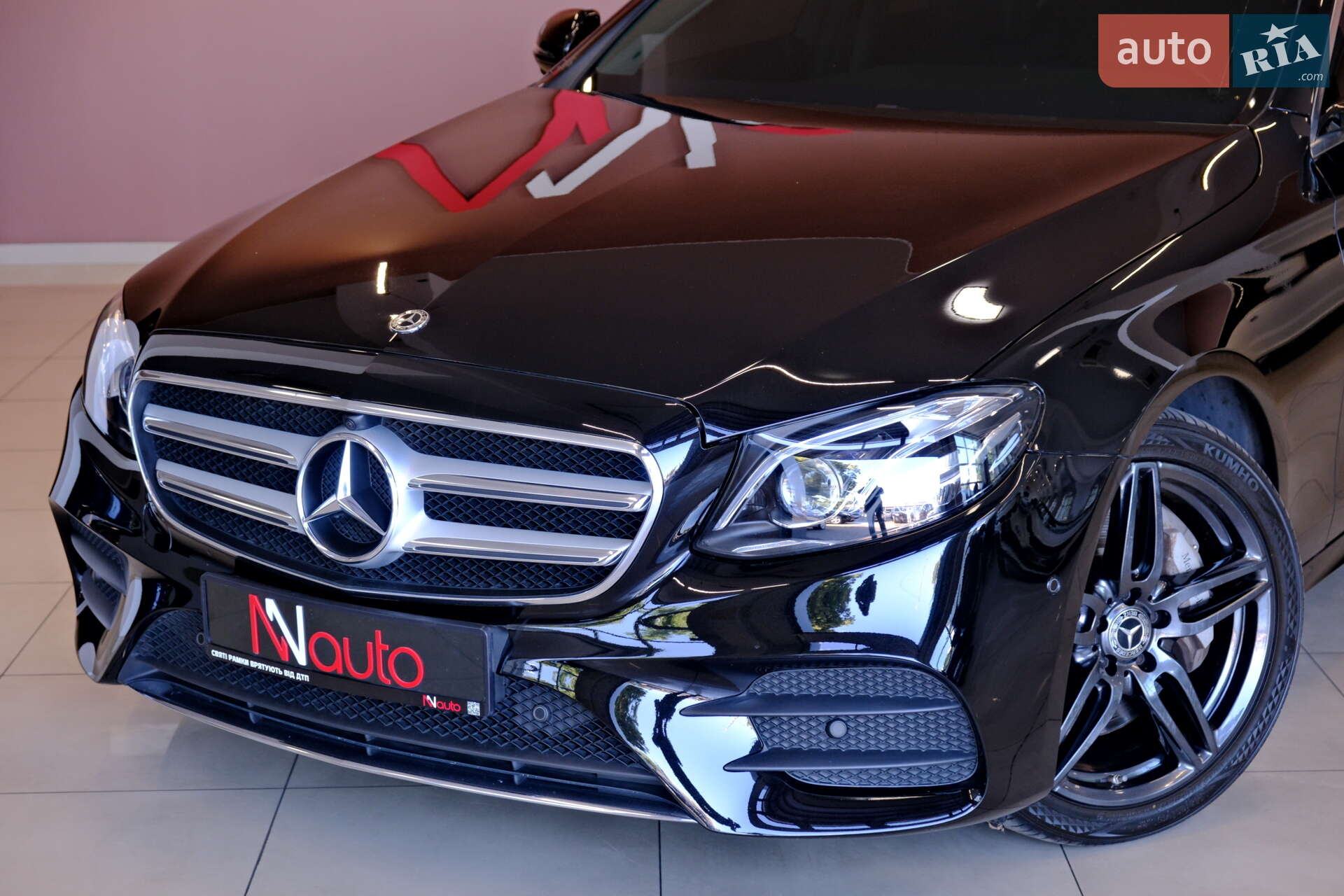 Mercedes-Benz E-Class 2017 VIN WDDZF3DB6HA256707 фото оголошення 19 з 71
