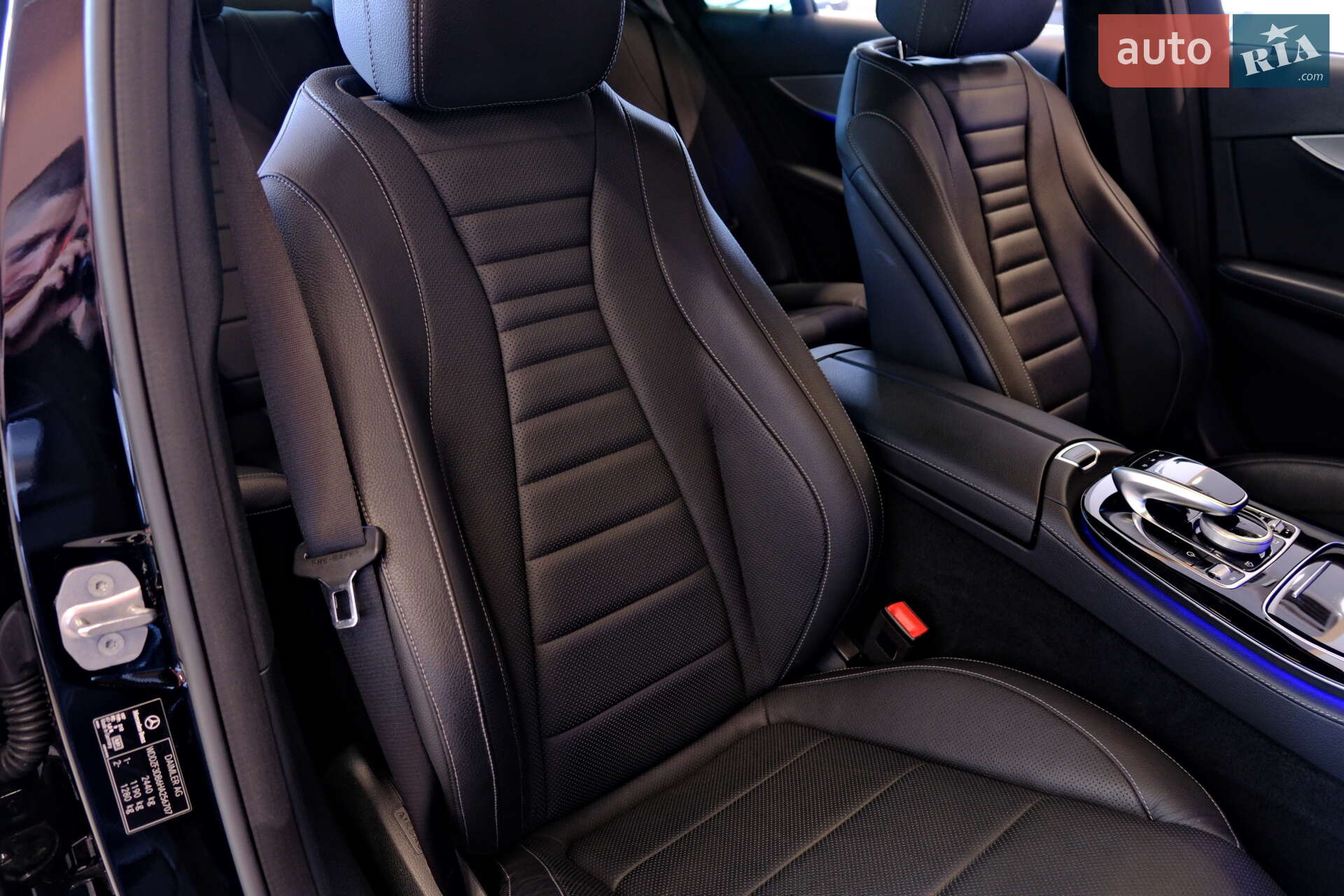 Mercedes-Benz E-Class 2017 VIN WDDZF3DB6HA256707 фото оголошення 63 з 71