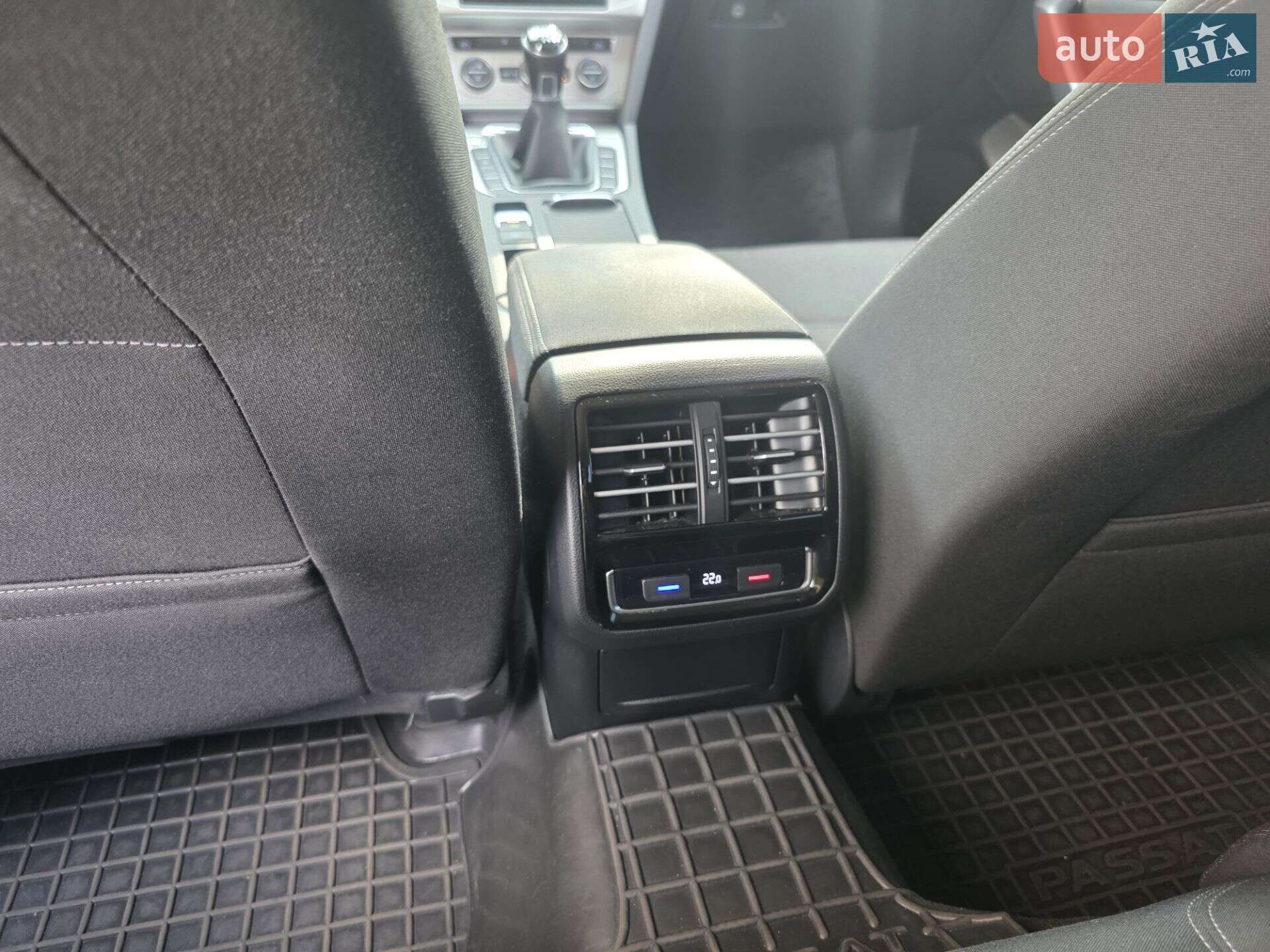 Volkswagen Passat 2015 VIN WVWZZZ3CZGE023545 фото оголошення 3 з 7