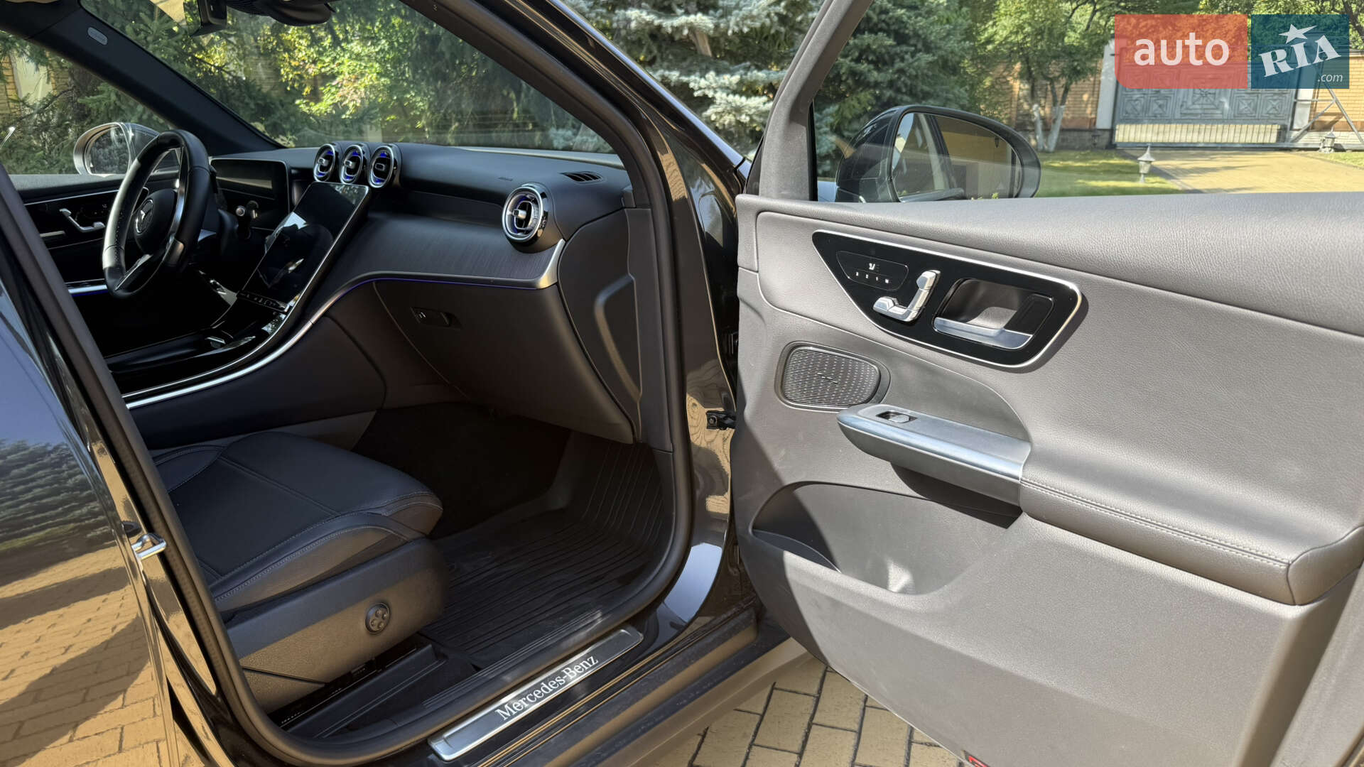 Mercedes-Benz GLC-Class 2023 VIN W1NKM0FB3PF022418 фото оголошення 12 з 15