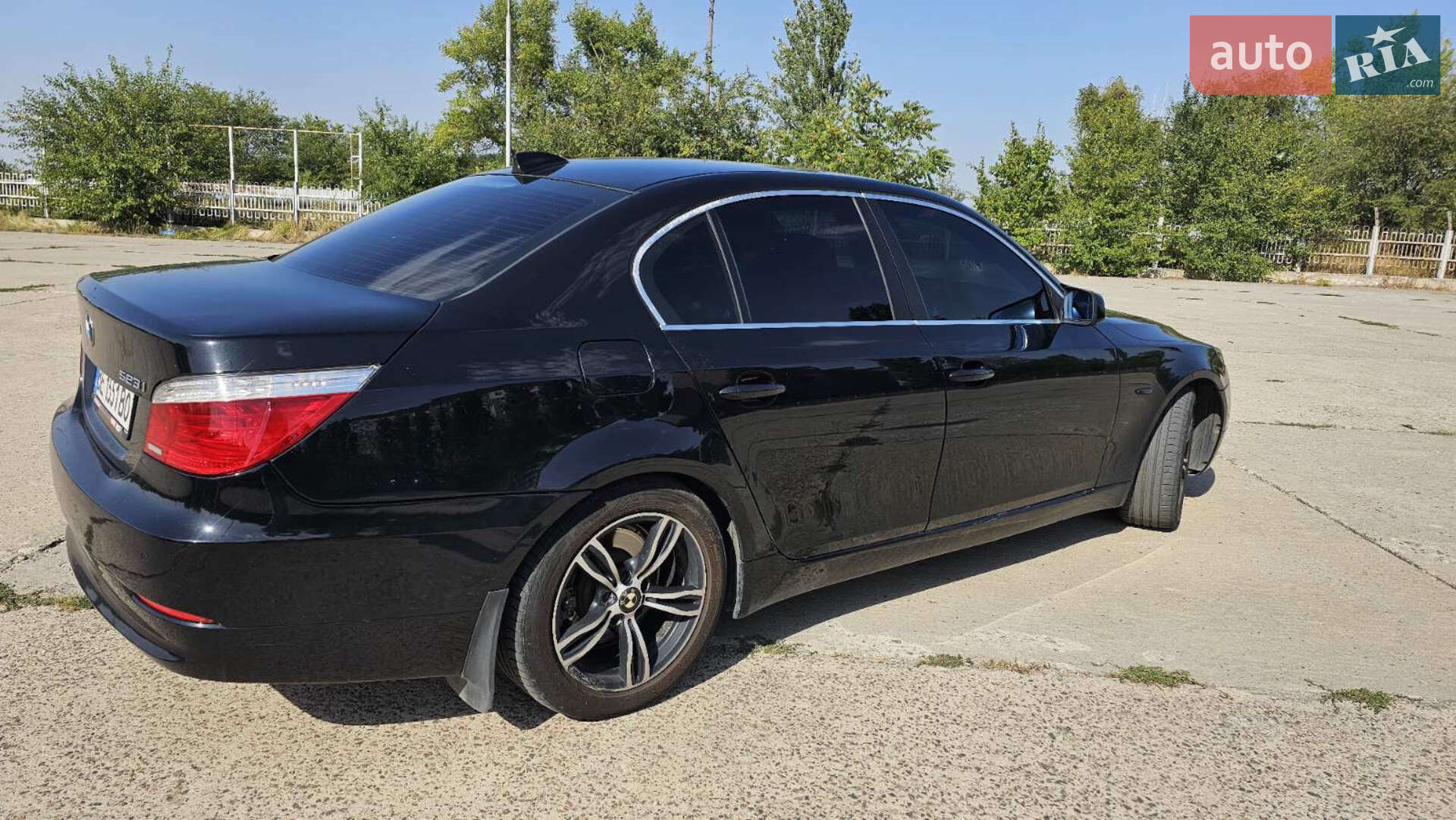 BMW 5 Series 2008 VIN WBANU11010CW42558 фото оголошення 37 з 75