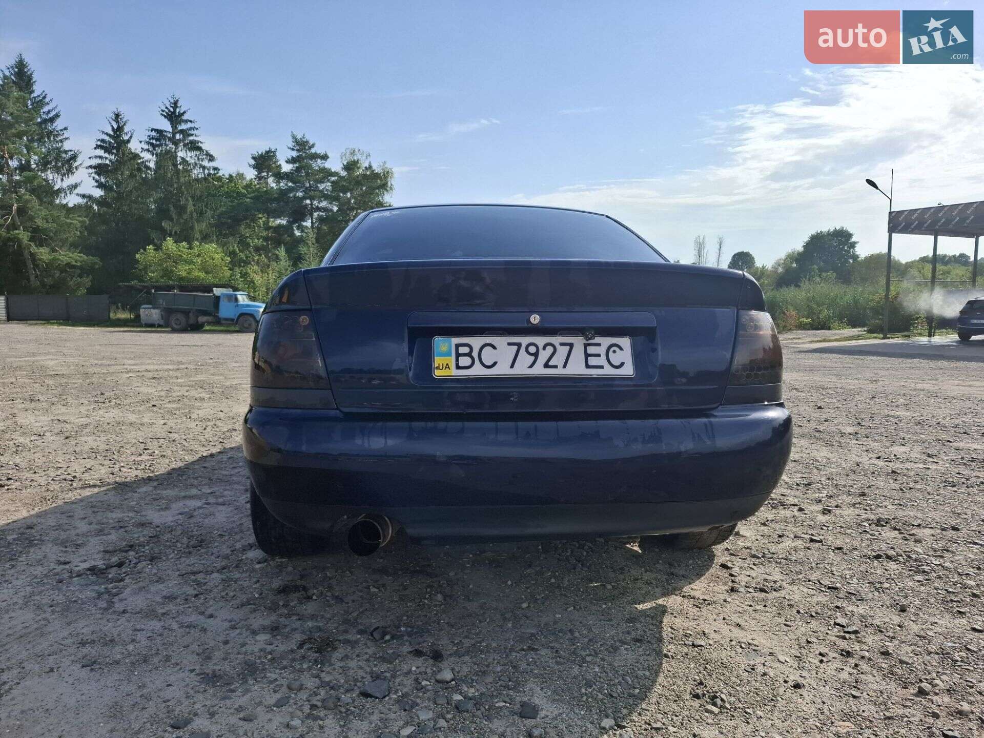 Audi A4 1998 VIN WAUZZZ8DZWA263812 фото оголошення 4 з 15