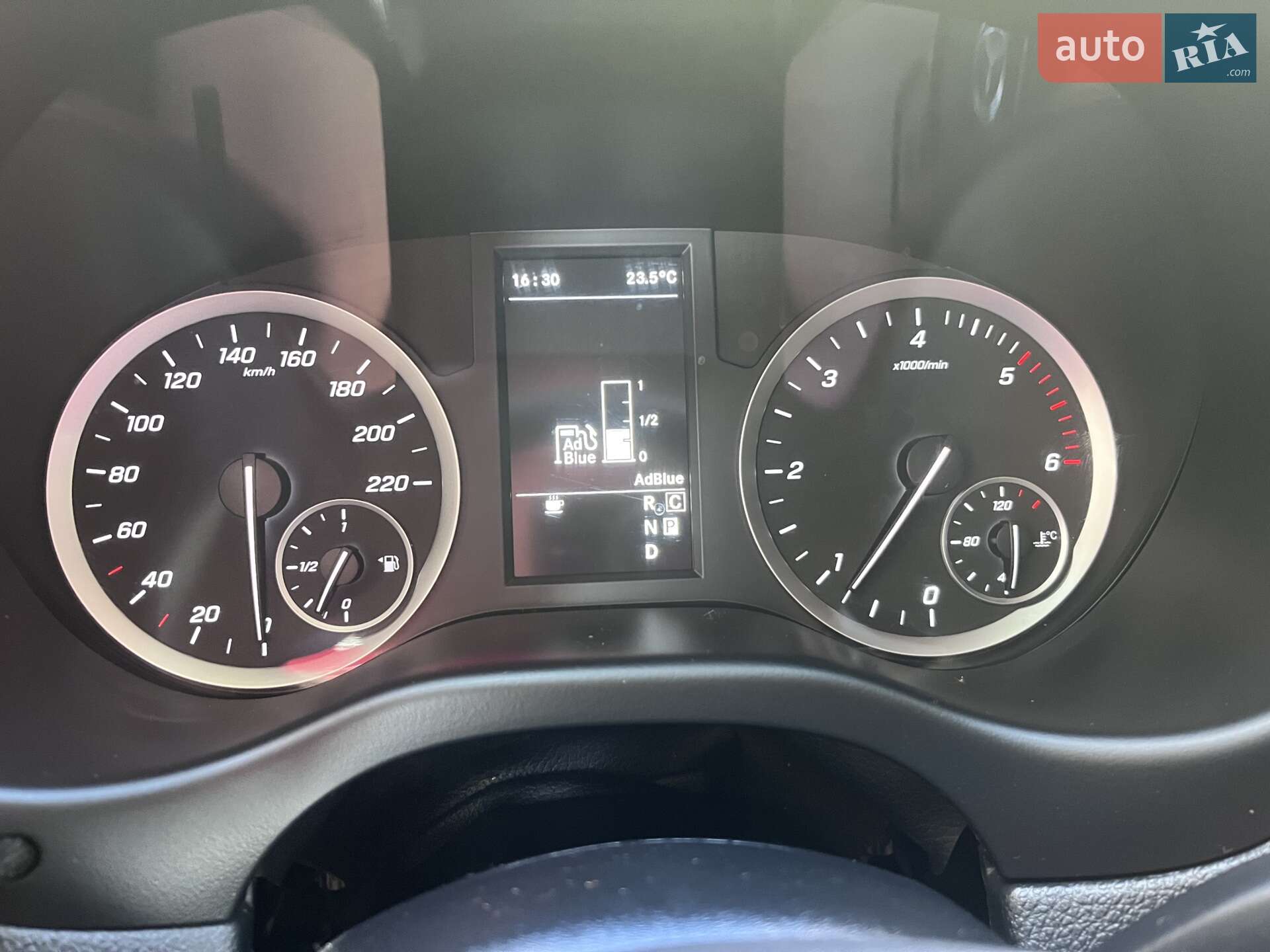 Mercedes-Benz Vito 2019 VIN WDF44770313666532 фото оголошення 18 з 57