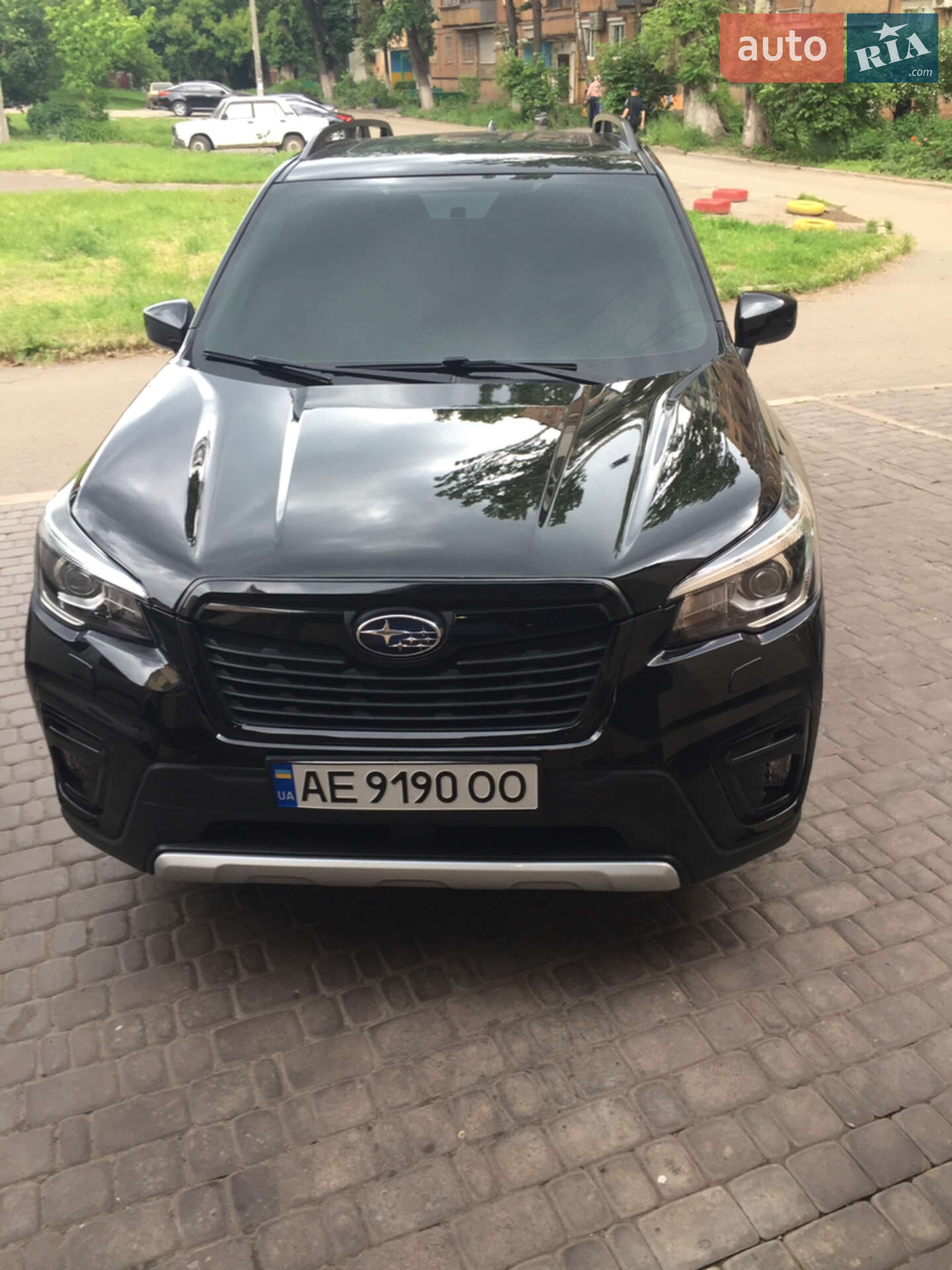 Subaru Forester 2018 VIN JF2SKAEC6KH440080 фото оголошення 2 з 28